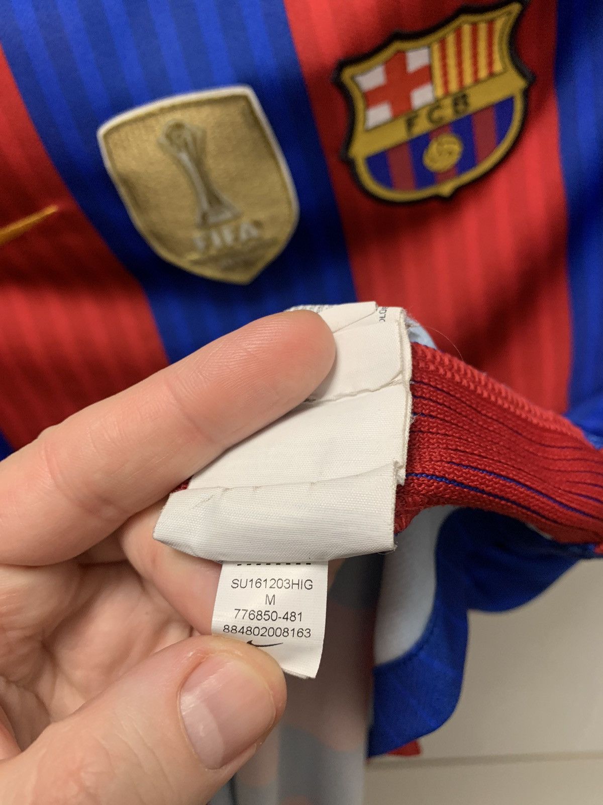 Nike Barcelona Nike soccer jersey world championship 2015 M size Size US M / EU 48-50 / 2 - 9 Thumbnail