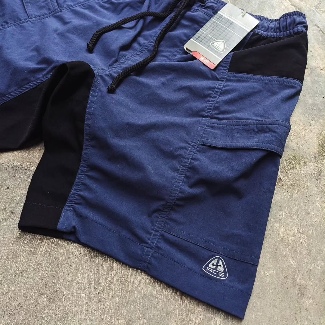 Nike ACG NIKE ACG EMBROIDERY LOGO MOUNTAIN SHORTS Size US 28 / EU 44 - 3 Thumbnail