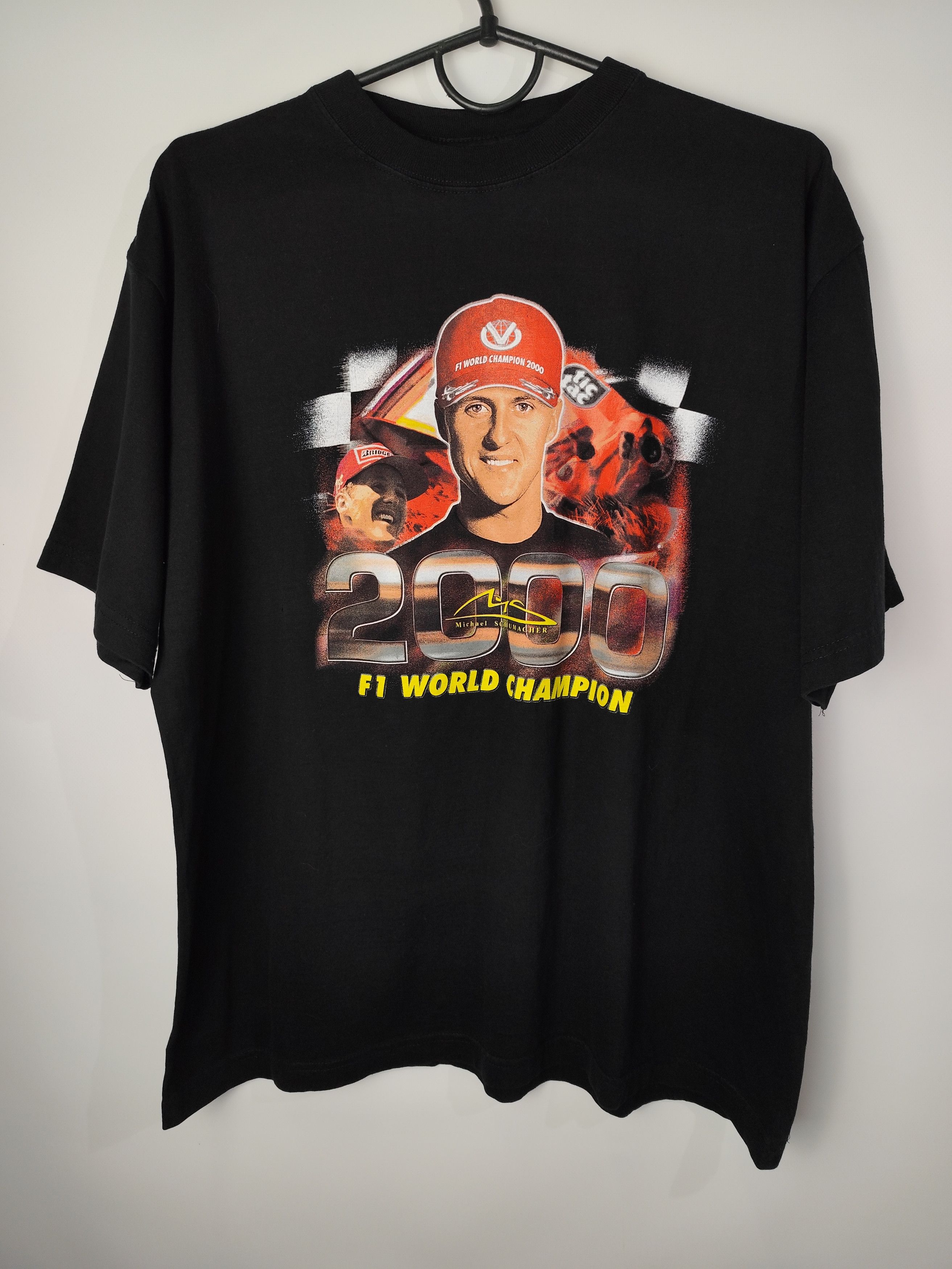 Ferrari 00s Vintage F1 Michael Schumacher Formula Uno Racing T-Shirt Size US XL / EU 56 / 4 - 1 Thumbnail