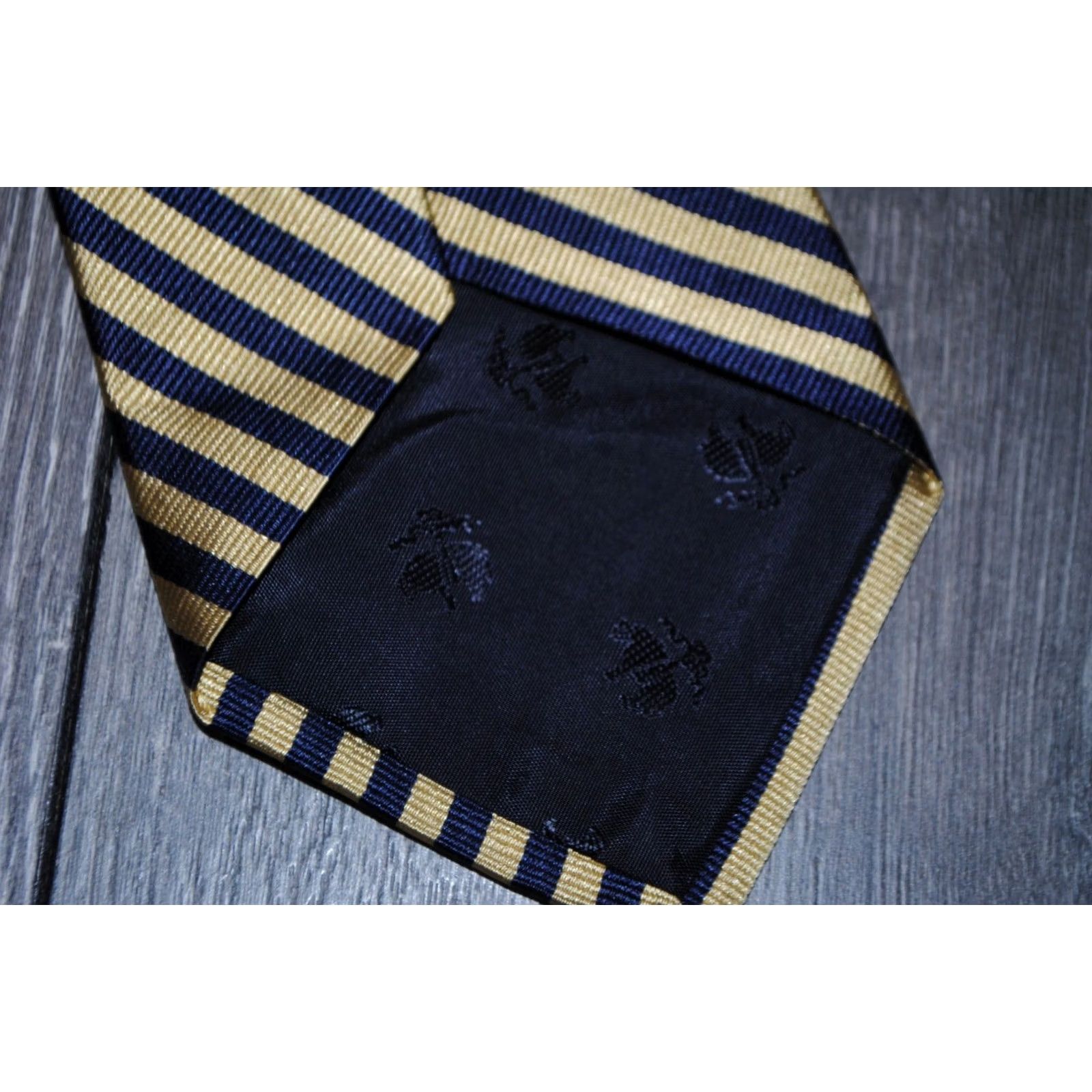 Brooks Brothers BROOKS BROTHERS GOLD MEN'S 100% SILK NECKTIE DESIGNER STRIPED ITALY/USA Size ONE SIZE - 4 Thumbnail