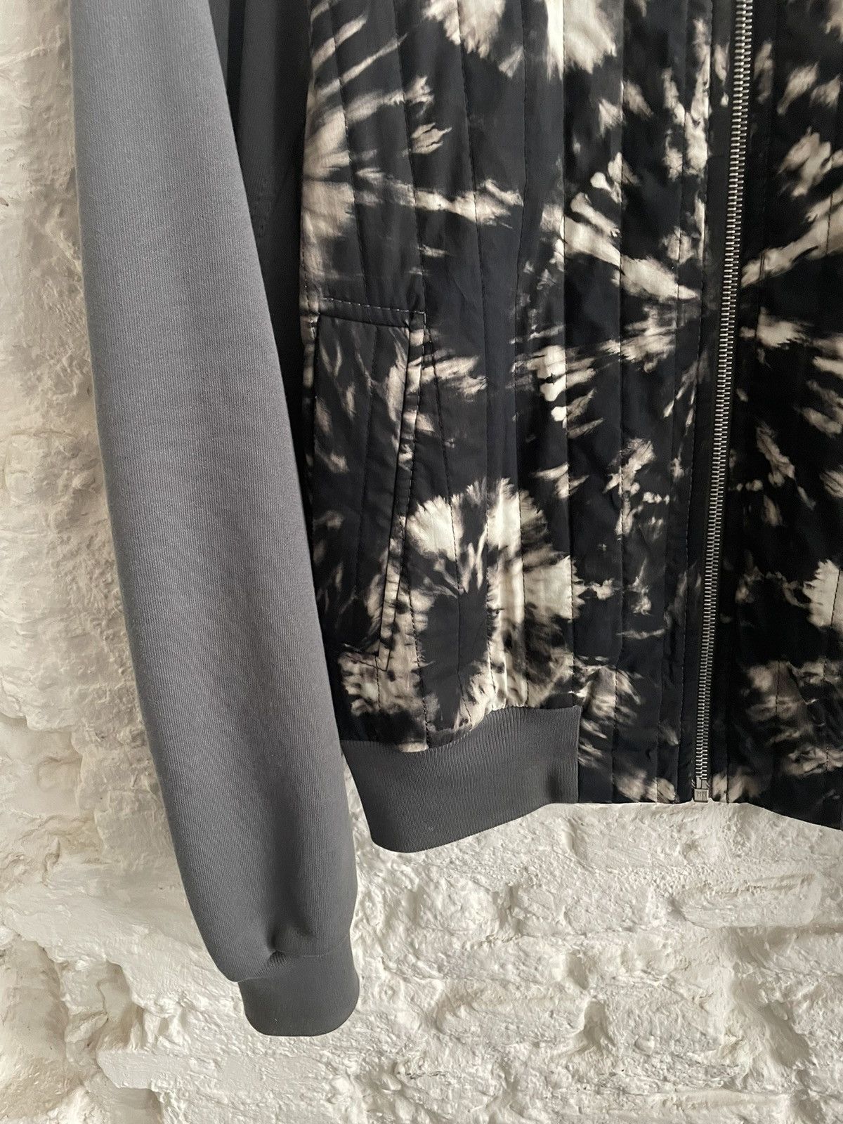 Dries Van Noten Dries Van Noten tie dye bomber Size US M / EU 48-50 / 2 - 3 Thumbnail