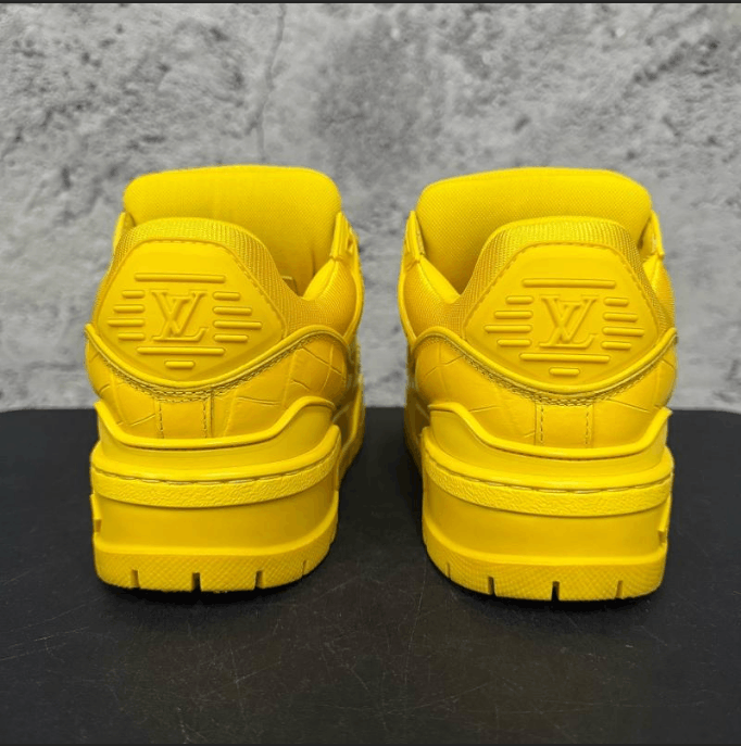 Louis Vuitton Louis Vuitton low-top sneakers Size US 5.5 / IT 35.5 - 3 Thumbnail