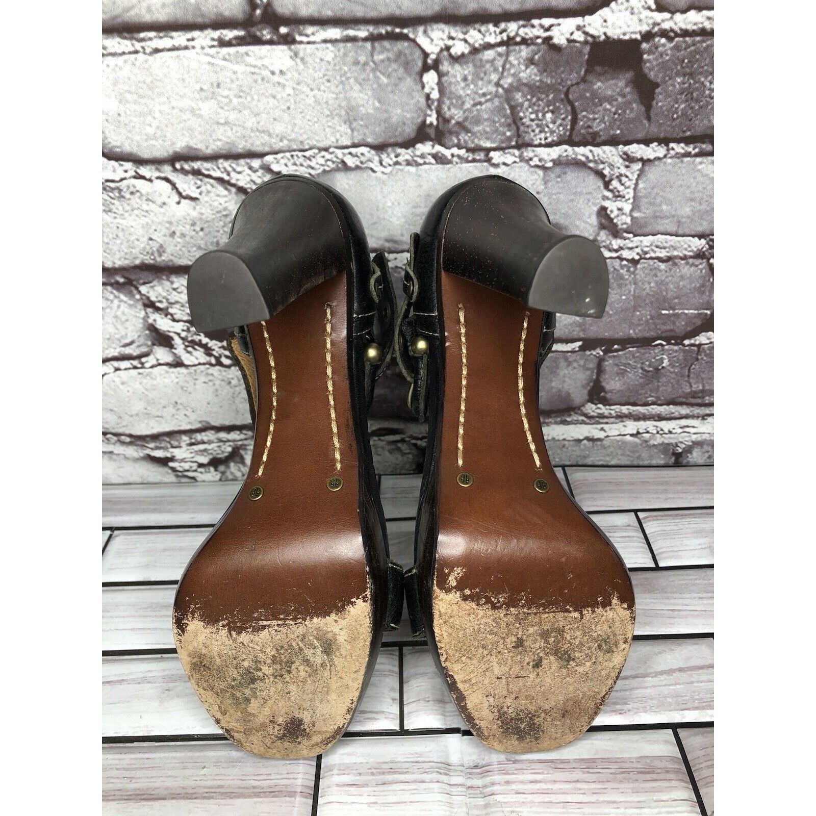 Frye Frye Gabby Bucklet Black Leather T-Strap High Heel Sandals W Size US 7 / IT 37 - 15 Thumbnail