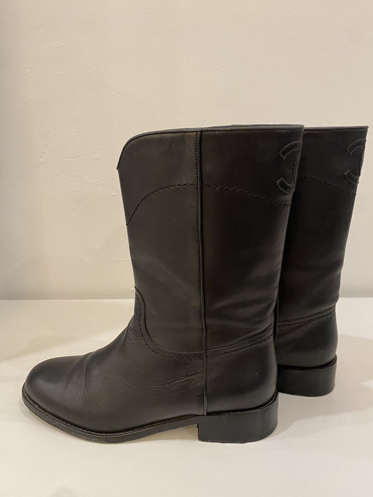 Chanel Chanel boots Size US 7.5 / IT 37.5 - 1 Thumbnail