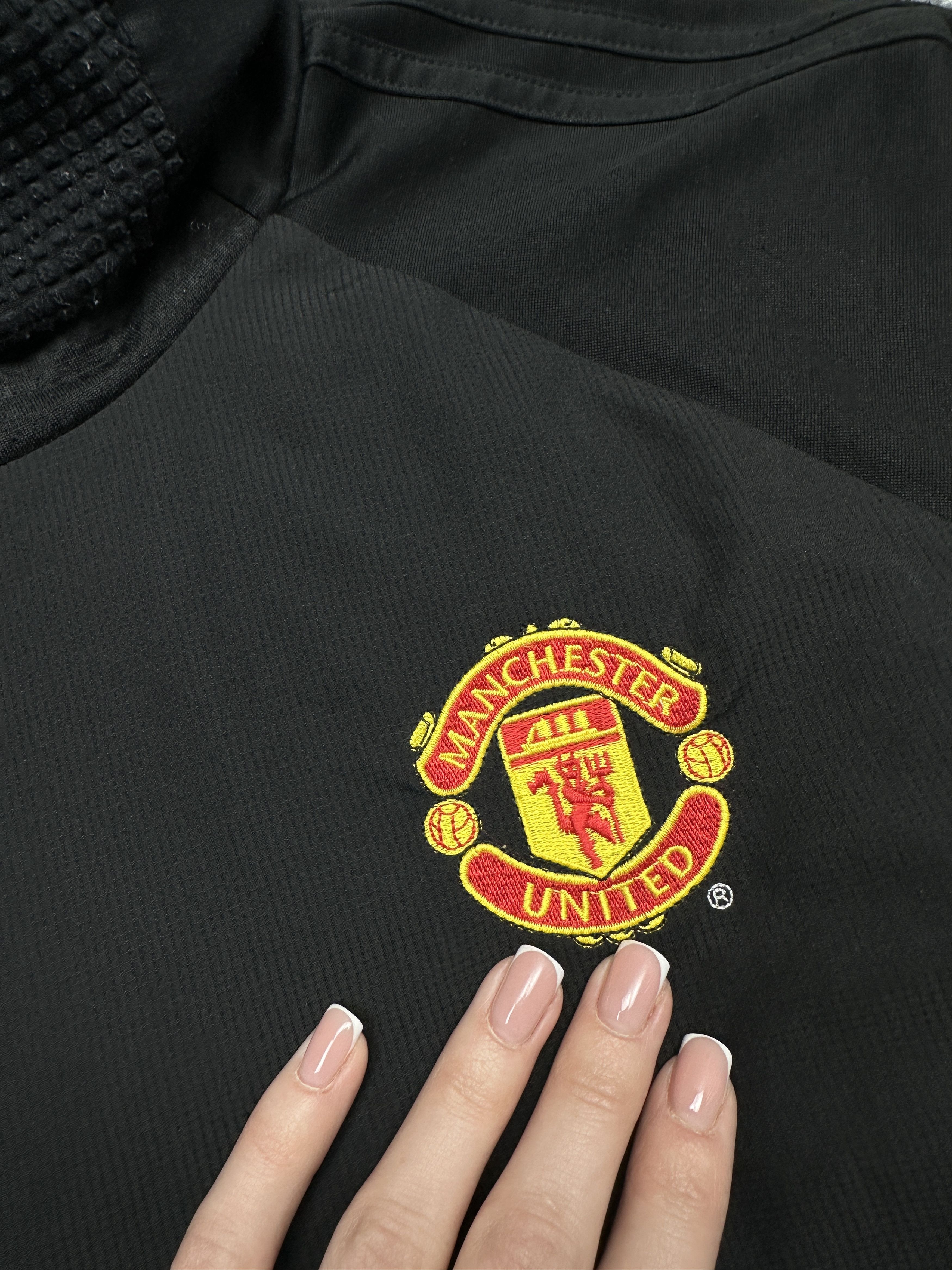 Adidas Adidas Manchester United Long Sleeve T-Shirt Size US XL / EU 56 / 4 - 4 Thumbnail