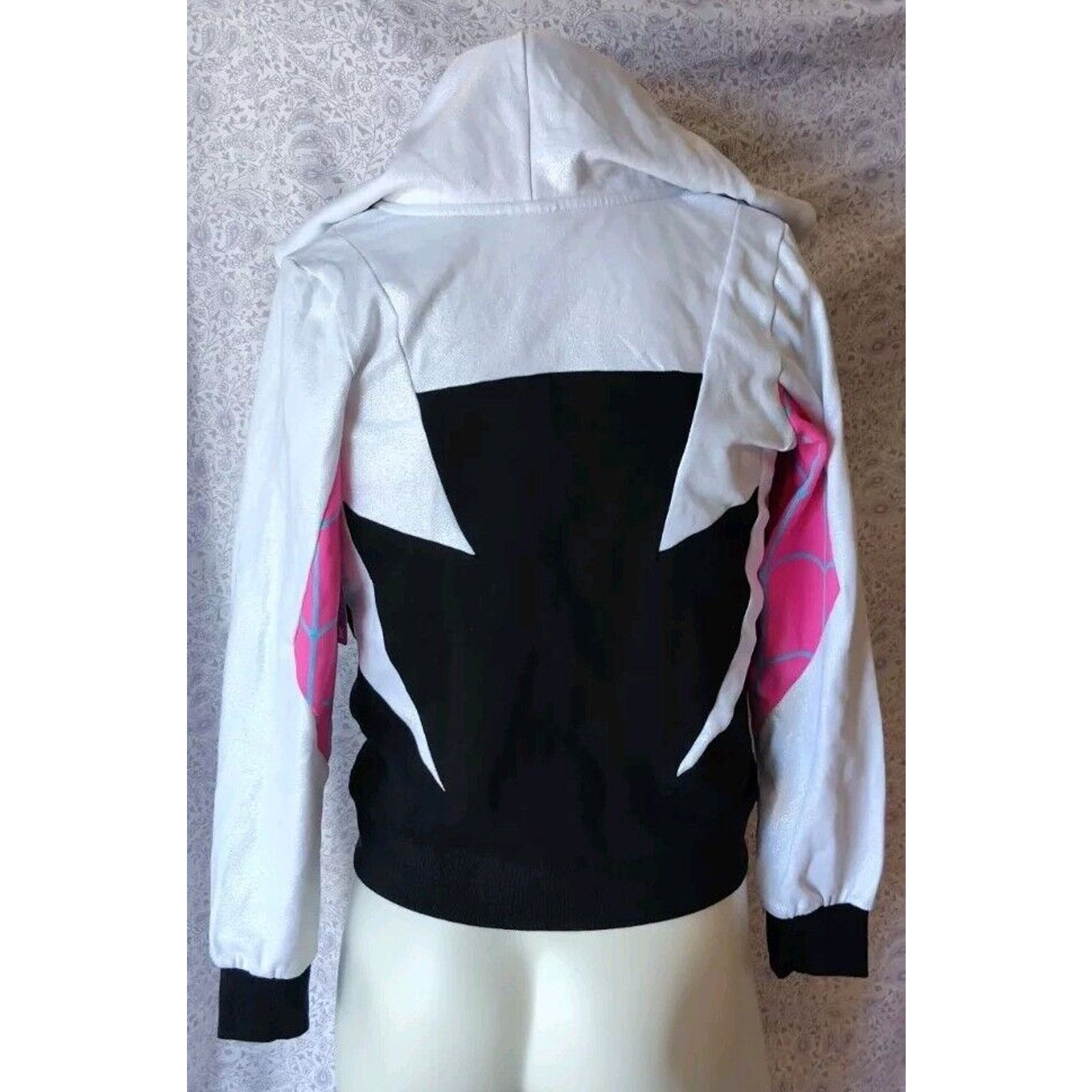 Marvel Comics NWT !! Marvel Spider-man Ghost-spider zip up hoodie Youth 13 Size XL / US 12-14 / IT 48-50 - 3 Thumbnail