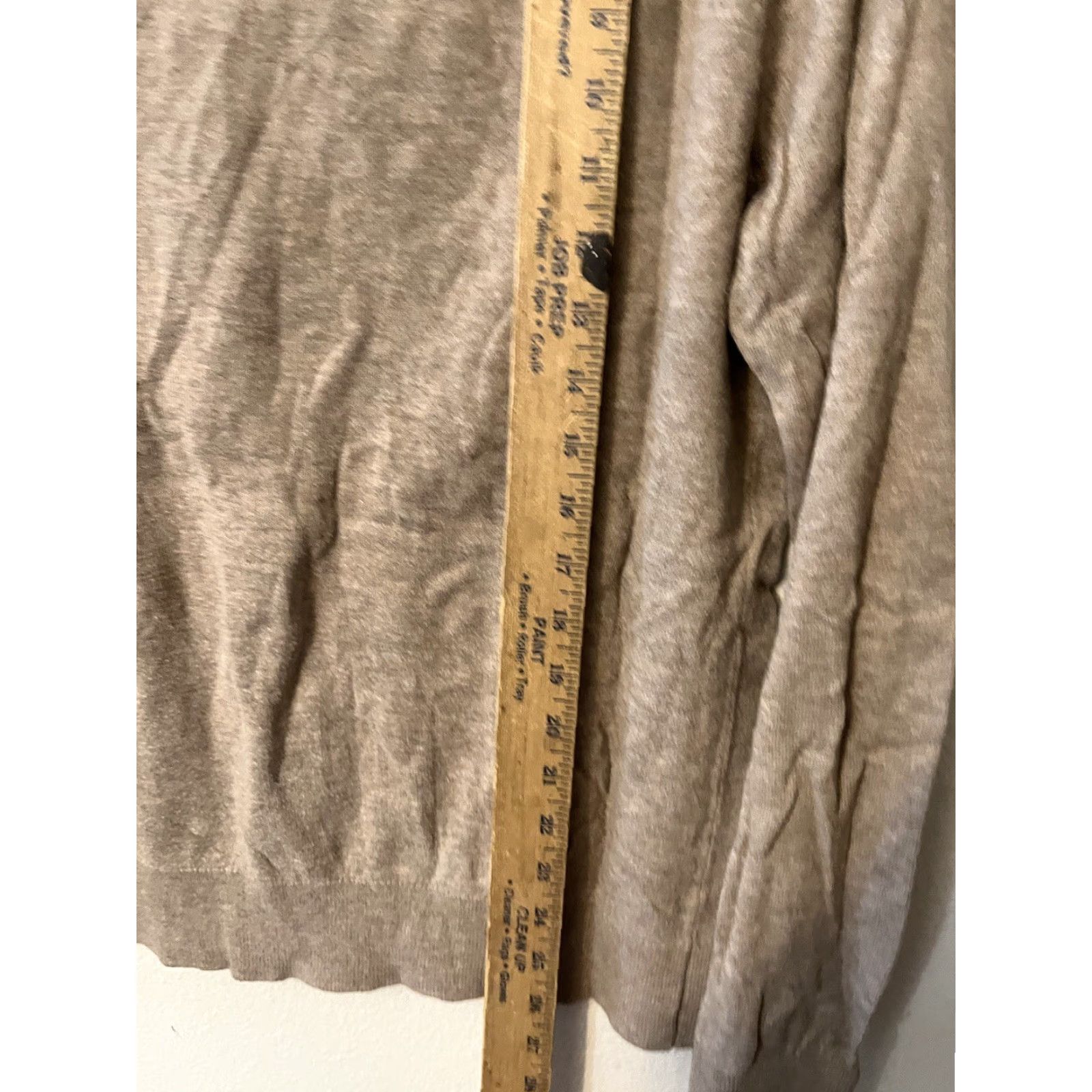Banana Republic VINTAGE Banana Republic Mens Blend Pullover Sweater M Brown V Neck Size US M / EU 48-50 / 2 - 4 Thumbnail