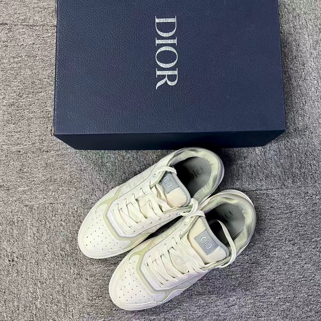 Dior dior b27 low-top logo fashion sneakers Size US 9.5 / EU 42-43 - 1 Thumbnail