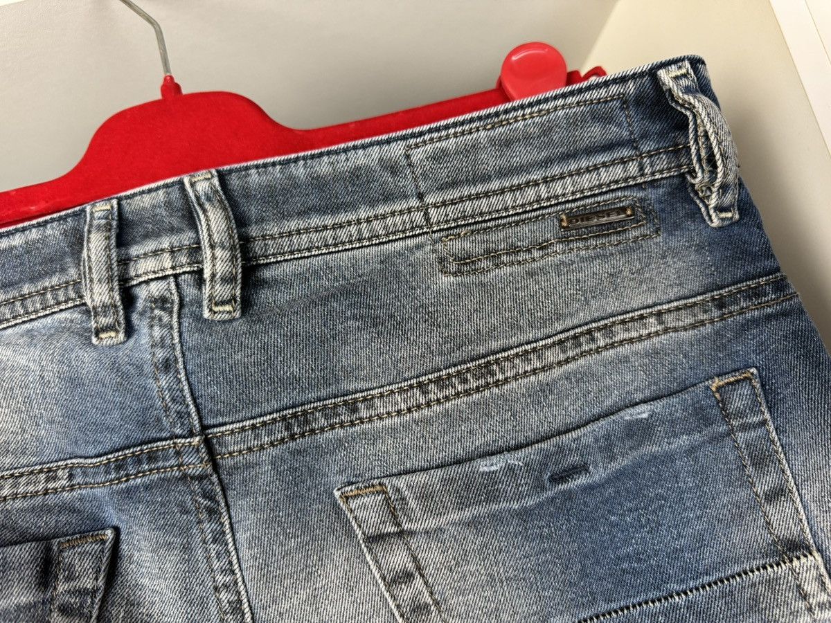 Diesel Diesel Thommer Slim-Skinny Distressed Denim Jeans Size US 31 - 18 Thumbnail