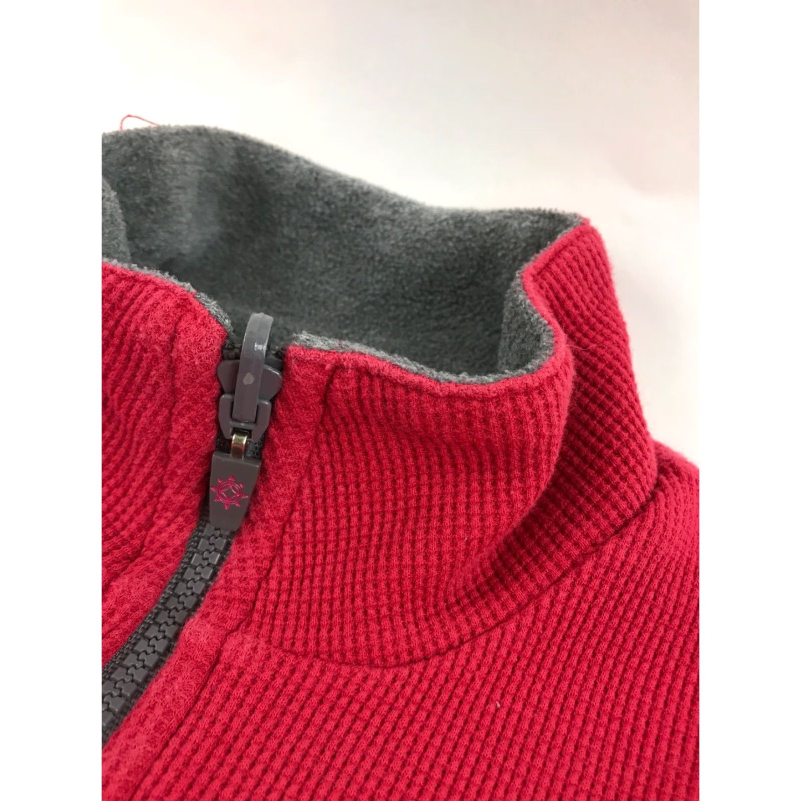 Vintage Ruff Hewn Vest Women's Medium Gray Red Reversible Full Zip Fleece Waffle Modern Outdoor Breathable Size M / US 6-8 / IT 42-44 - 6 Thumbnail