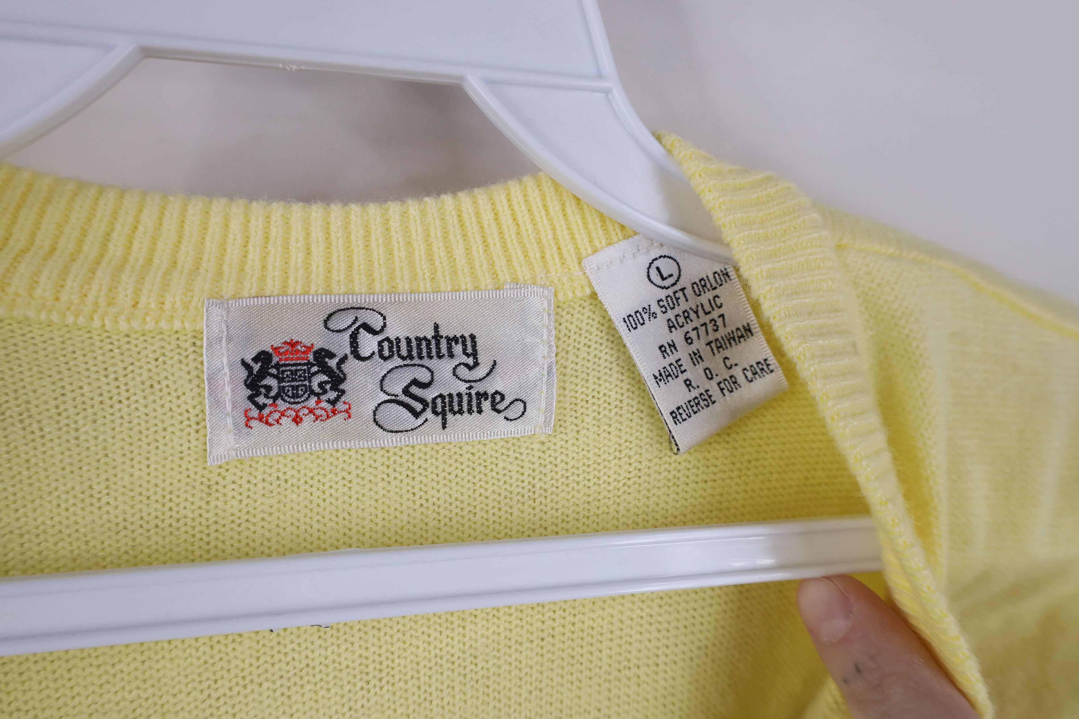 Vintage Deadstock Vintage 70s Streetwear Knit Sweater Vest Yellow Size L / US 10 / IT 46 - 7 Thumbnail
