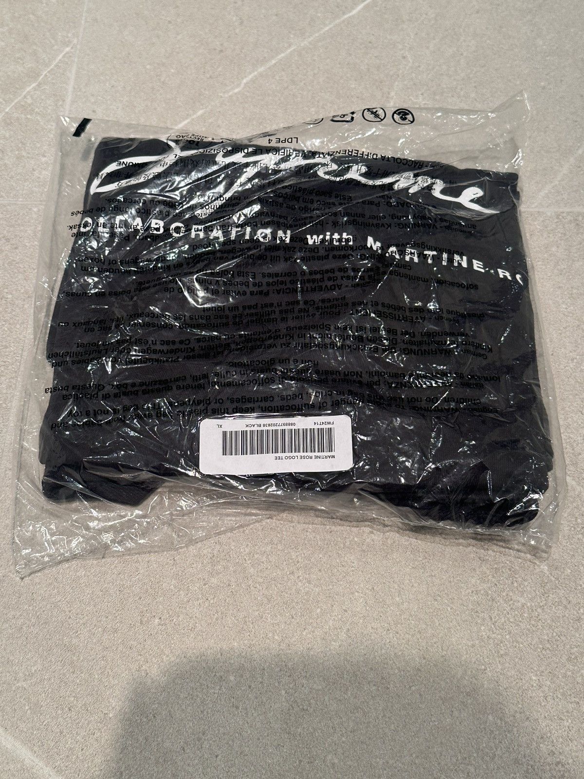 Martine Rose × Supreme Supreme Martine Rose Logo Tee Black XL Size US XL / EU 56 / 4 - 3 Thumbnail