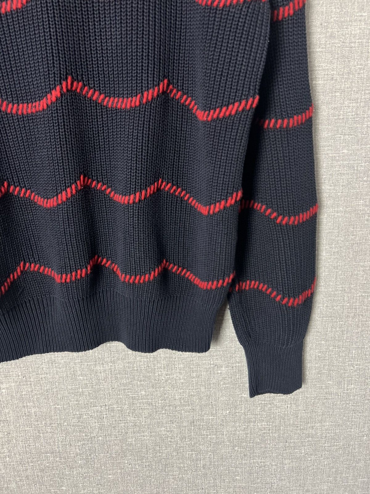 Maison Kitsune Maison Kitsune Crew Navy Sweater Red Wave Hand Embroidered Size M / US 6-8 / IT 42-44 - 6 Thumbnail