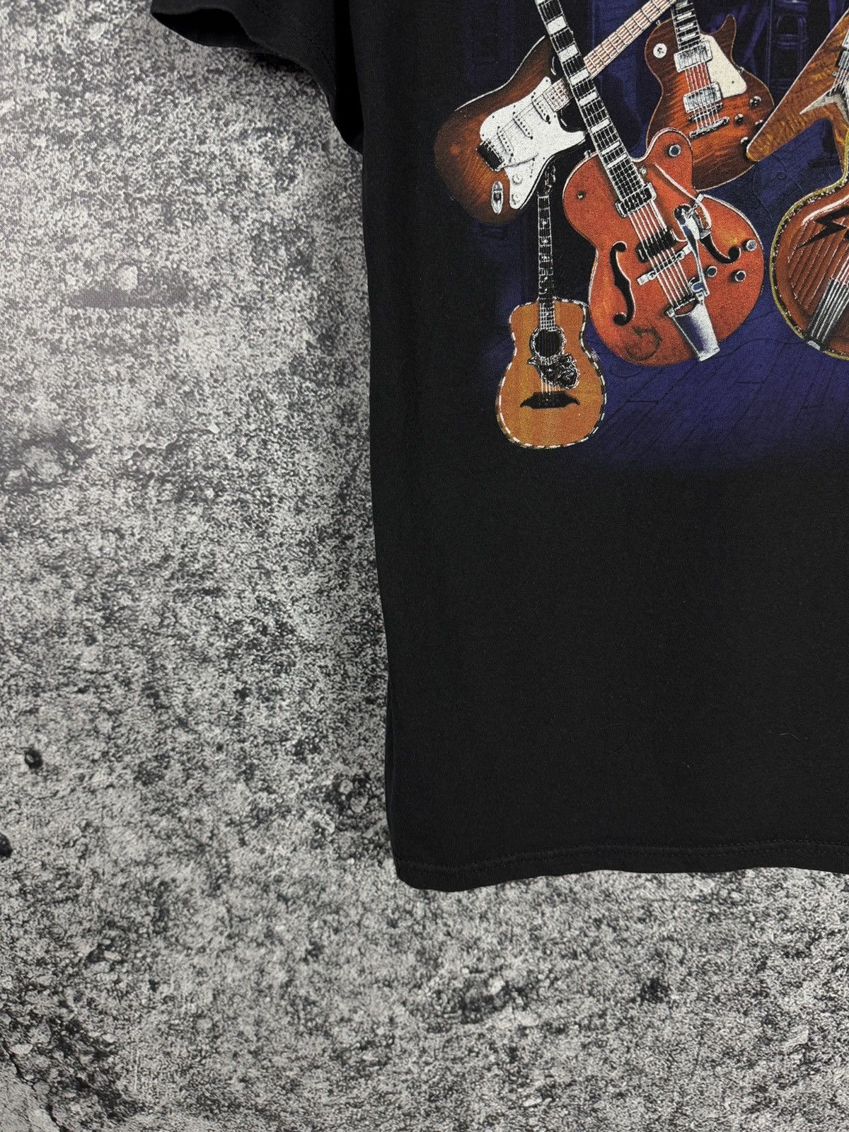 Vintage The Good Life Guitars 1998 Vintage T-Shirt Band Rock Size L Size US L / EU 52-54 / 3 - 13 Thumbnail