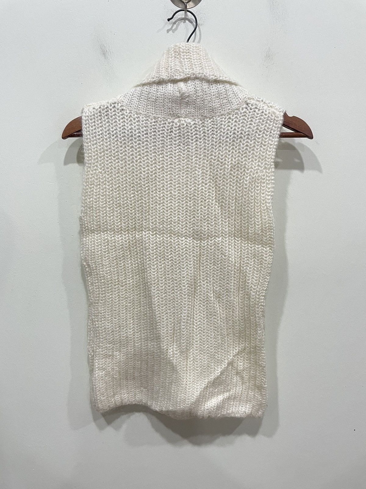 Courreges × Designer × Vintage Courreges High Neck Non sleeves Top Size XS / US 0-2 / IT 36-38 - 2 Thumbnail