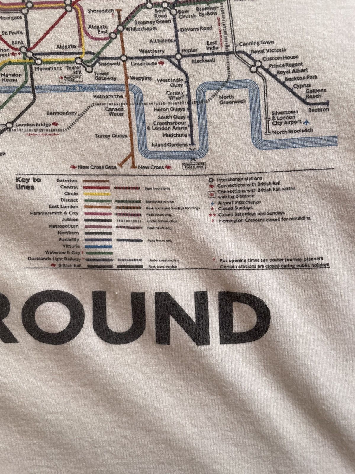 Vintage Vintage London Underground Tee Size US L / EU 52-54 / 3 - 5 Thumbnail