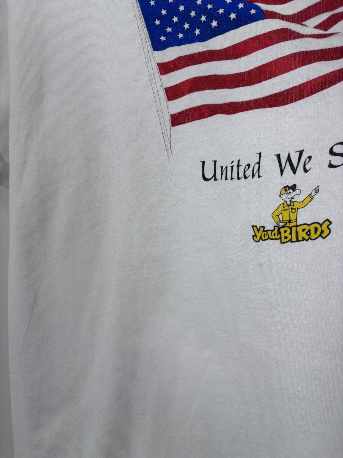 Hanes Vintage United We Stand Remembrance Yardbirds White Tee Size US L / EU 52-54 / 3 - 7 Thumbnail