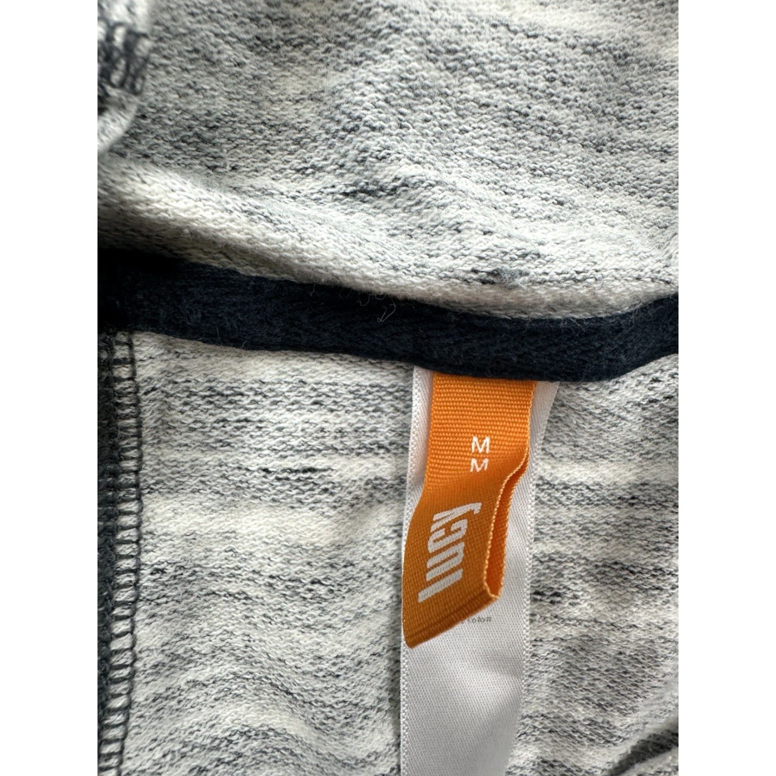 Vintage Lucy Sweatshirt Womens Medium Gray Cowl Neck Pullover Lightweight Activewear Size M / US 6-8 / IT 42-44 - 3 Thumbnail