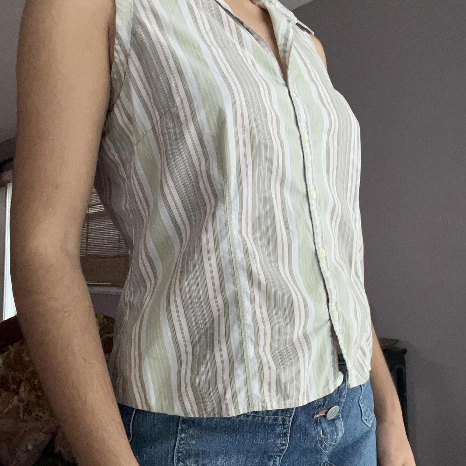 Old Navy Sleeveless collared white and green striped blouse Size S / US 4 / IT 40 - 3 Thumbnail