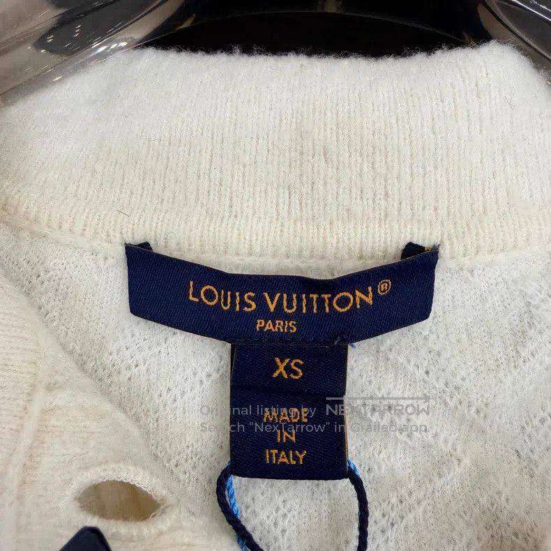 Louis Vuitton Louis Vuitton Cream Embossed Full Print Wool Short Sleeve Size US XS / EU 42 / 0 - 6 Thumbnail