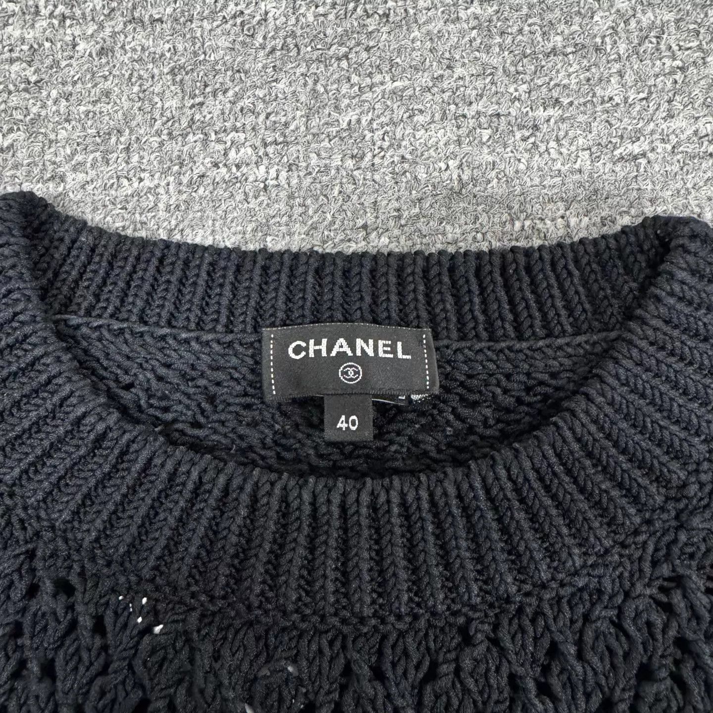 Chanel Chanel Black & White Openwork Cropped Crew Neck Knit Size M / US 6-8 / IT 42-44 - 5 Thumbnail