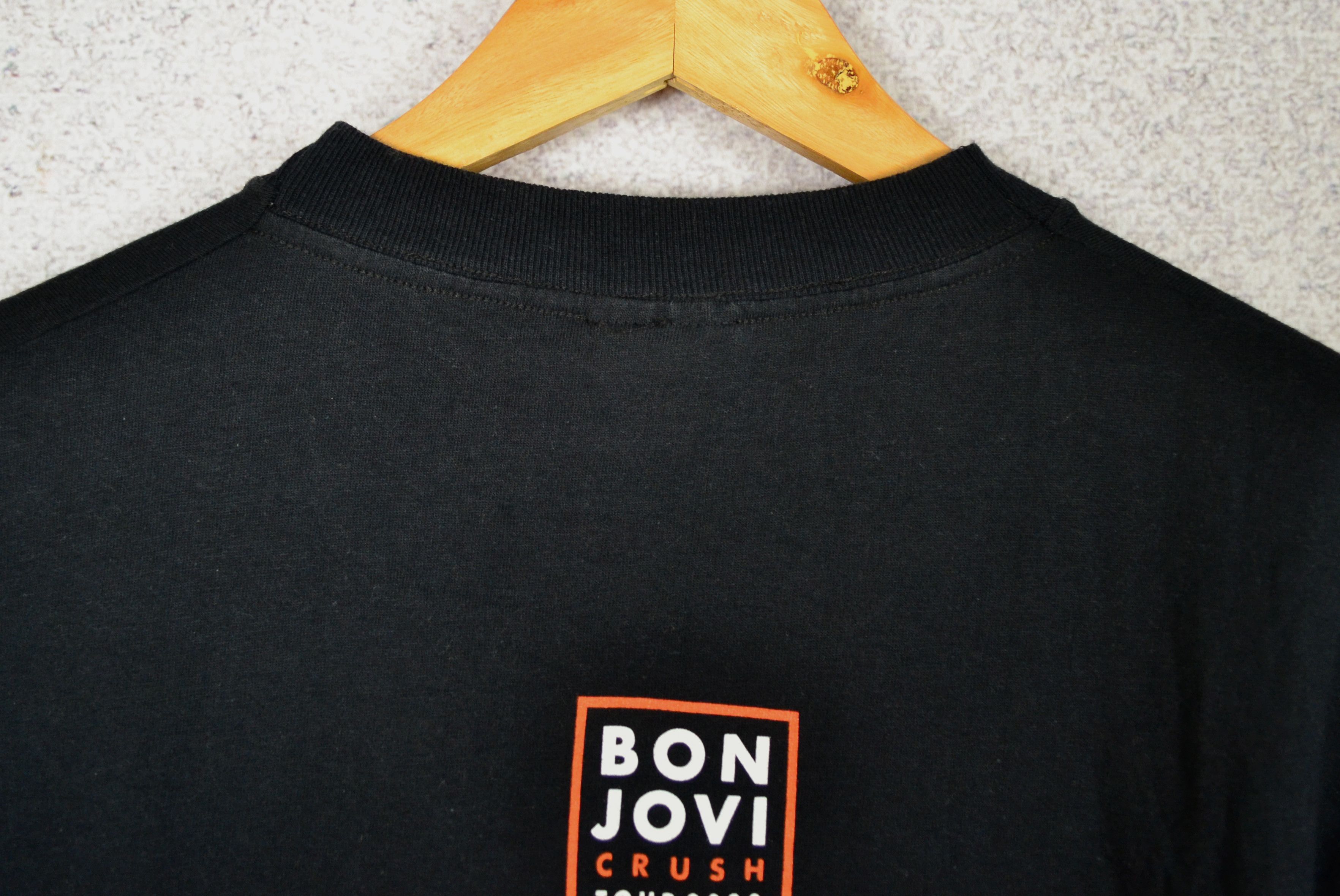 Band Tees Vintage Bon Jovi Crush Tour 2000 Band Tee Size US M / EU 48-50 / 2 - 7 Thumbnail