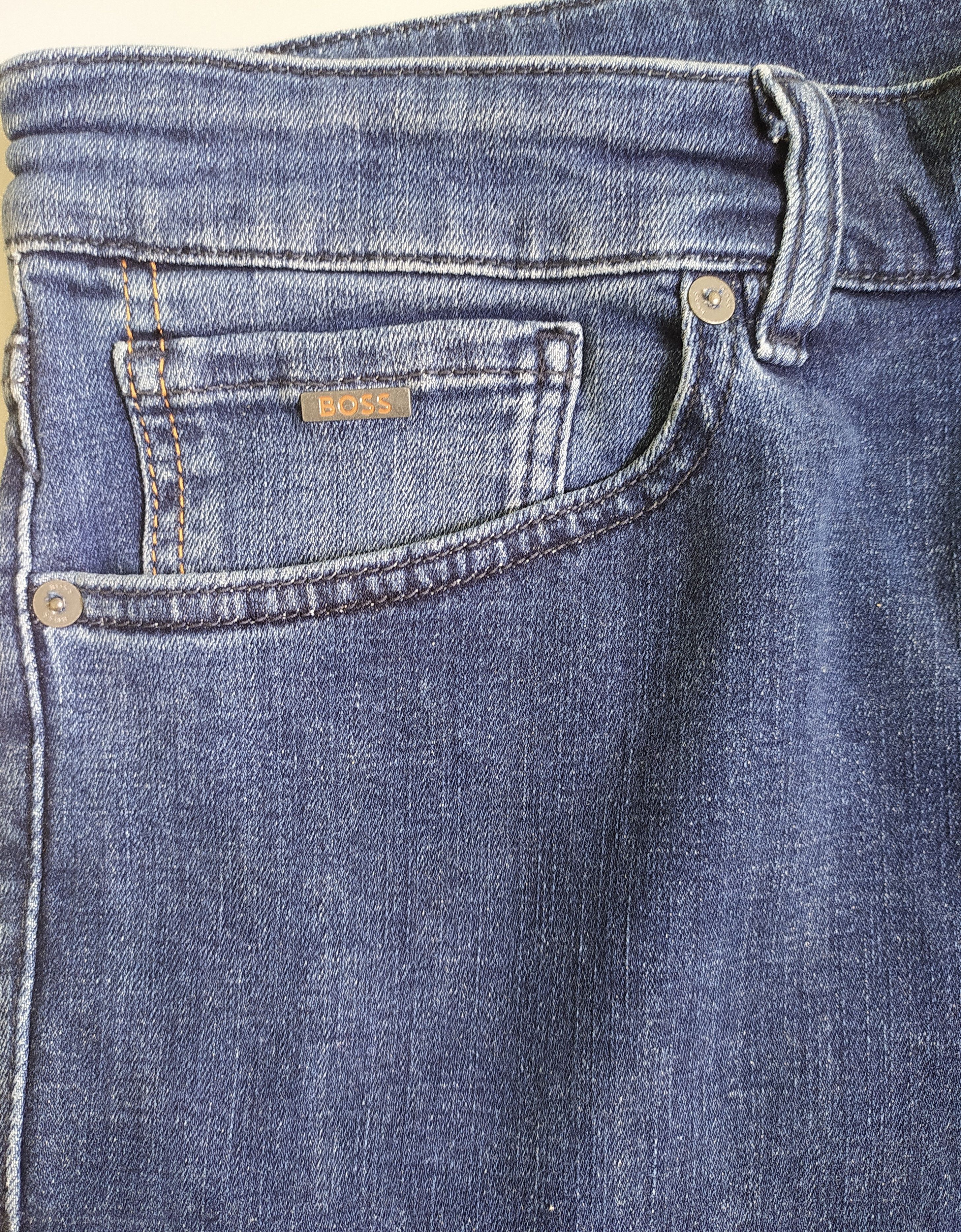 Hugo Boss HUGO BOSS MAINE Regular Fit Jeans FREE SHIPPING T/6033 Size US 36 / EU 52 - 11 Thumbnail