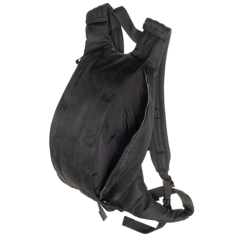 Bottega Veneta o1n1vont0924 Size: OS / Alto Running Backpack in Black Size ONE SIZE - 3 Thumbnail