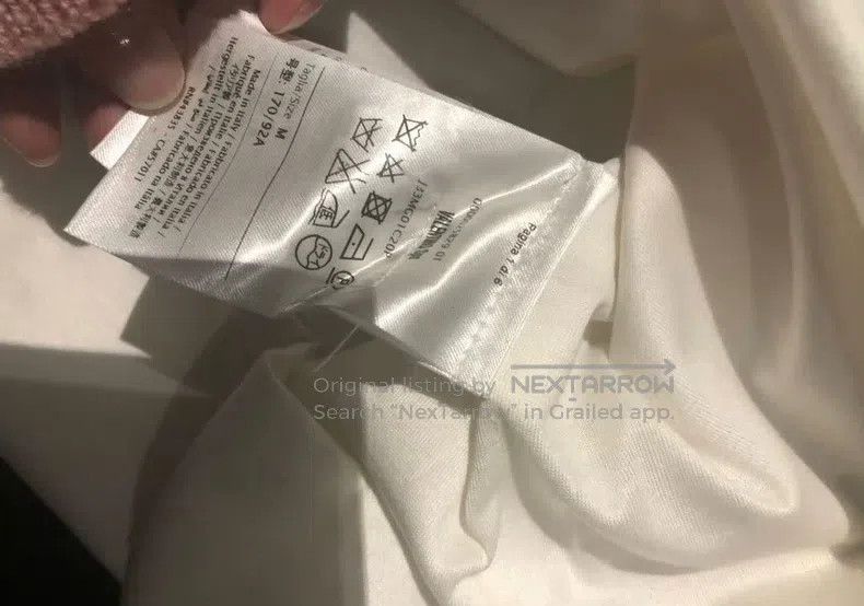 Valentino Valentino Love short sleeves Size M / US 6-8 / IT 42-44 - 4 Thumbnail