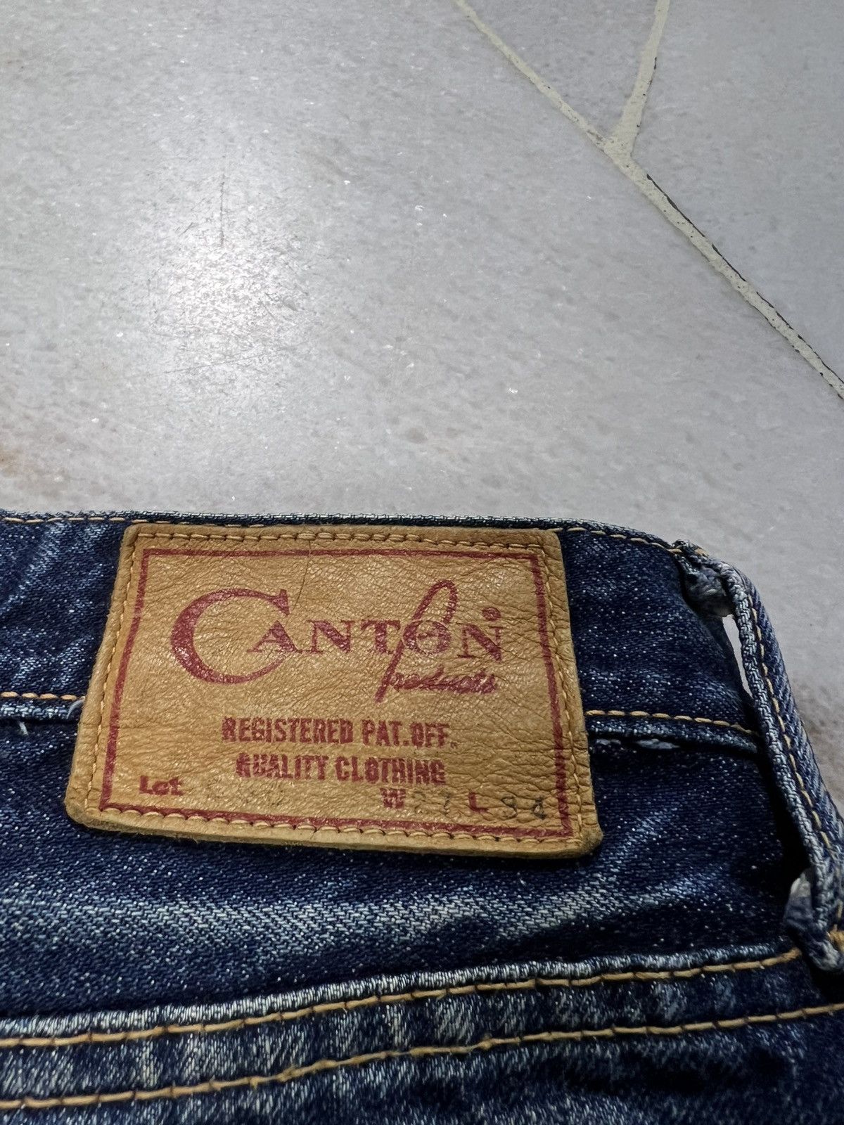 If Six Was Nine × Japanese Brand × Le Grande Bleu (L.G.B.) VINTAGE 90’S CANTON SELVEDGE DISTRESSED JEANS Size US 26 / EU 42 - 25 Thumbnail