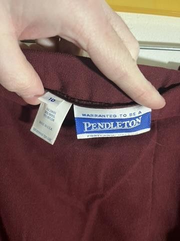 Pendleton Pendleton Women's Burgundy Skirt - Size 10 Size 32" / US 10 / IT 46 - 2 Thumbnail