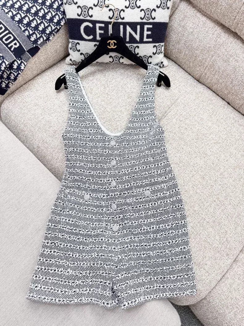 Chanel Chanel Striped gray tweed jumpsuit Size 42" / US 20 - 3 Thumbnail