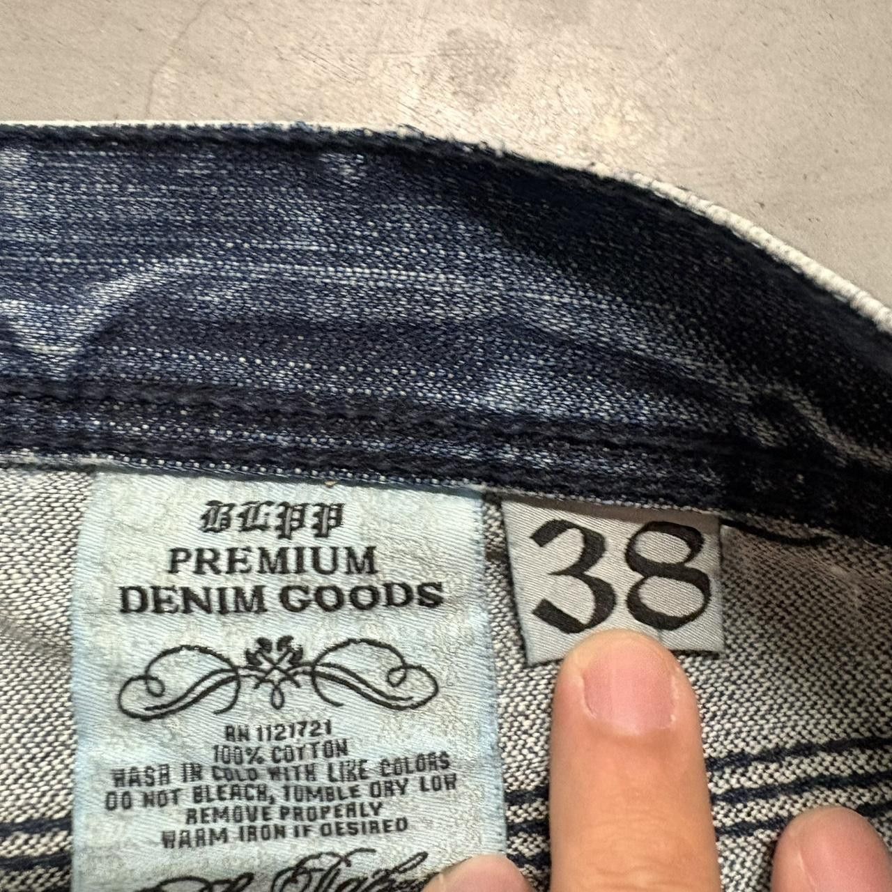 Vintage Y2K Flared Baggy Dark Wash True Religion Style Denim Jeans Size US 38 / EU 54 - 7 Thumbnail