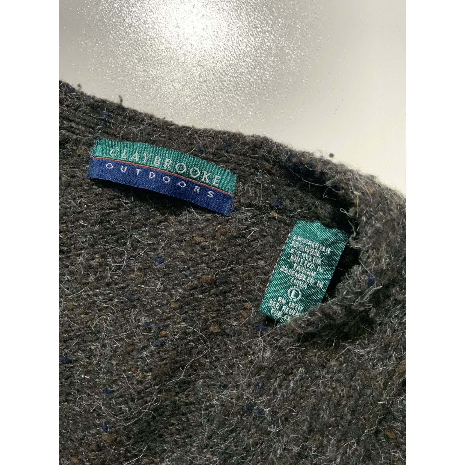 Vintage VINTAGE Claybrooke Outdoors Wool Blend Shaggy Cableknit Cardigan Cobain Sweater LG Shirt Men Mens Outdoors Size US L / EU 52-54 / 3 - 6 Thumbnail