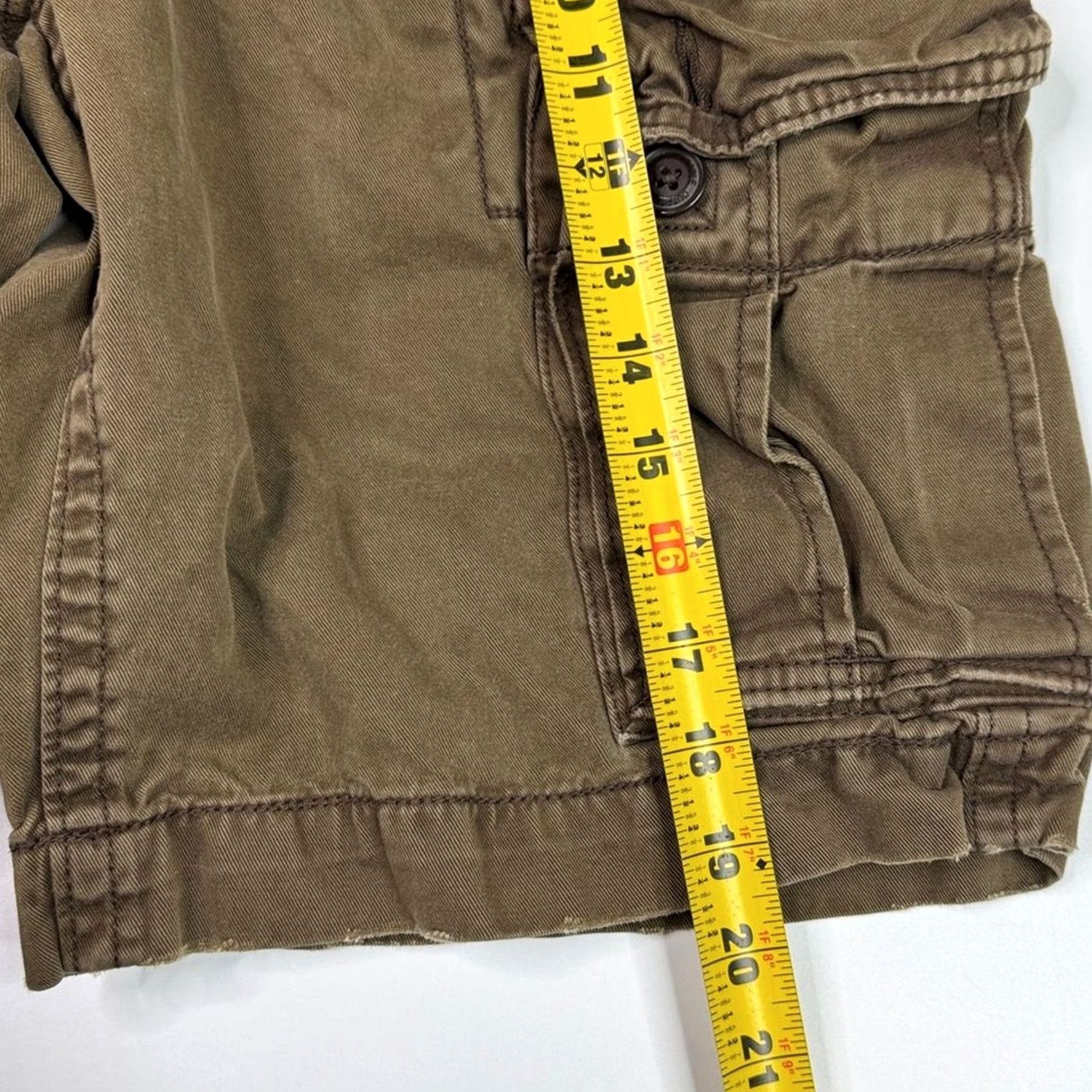 American Eagle Outfitters VINTAGE American Eagle Cargo Shorts Mens Brown Classic Length 28 Regular Size 28 Cargo Shorts Mens Brown American Eagle Outfitters Size US 28 / EU 44 - 4 Thumbnail