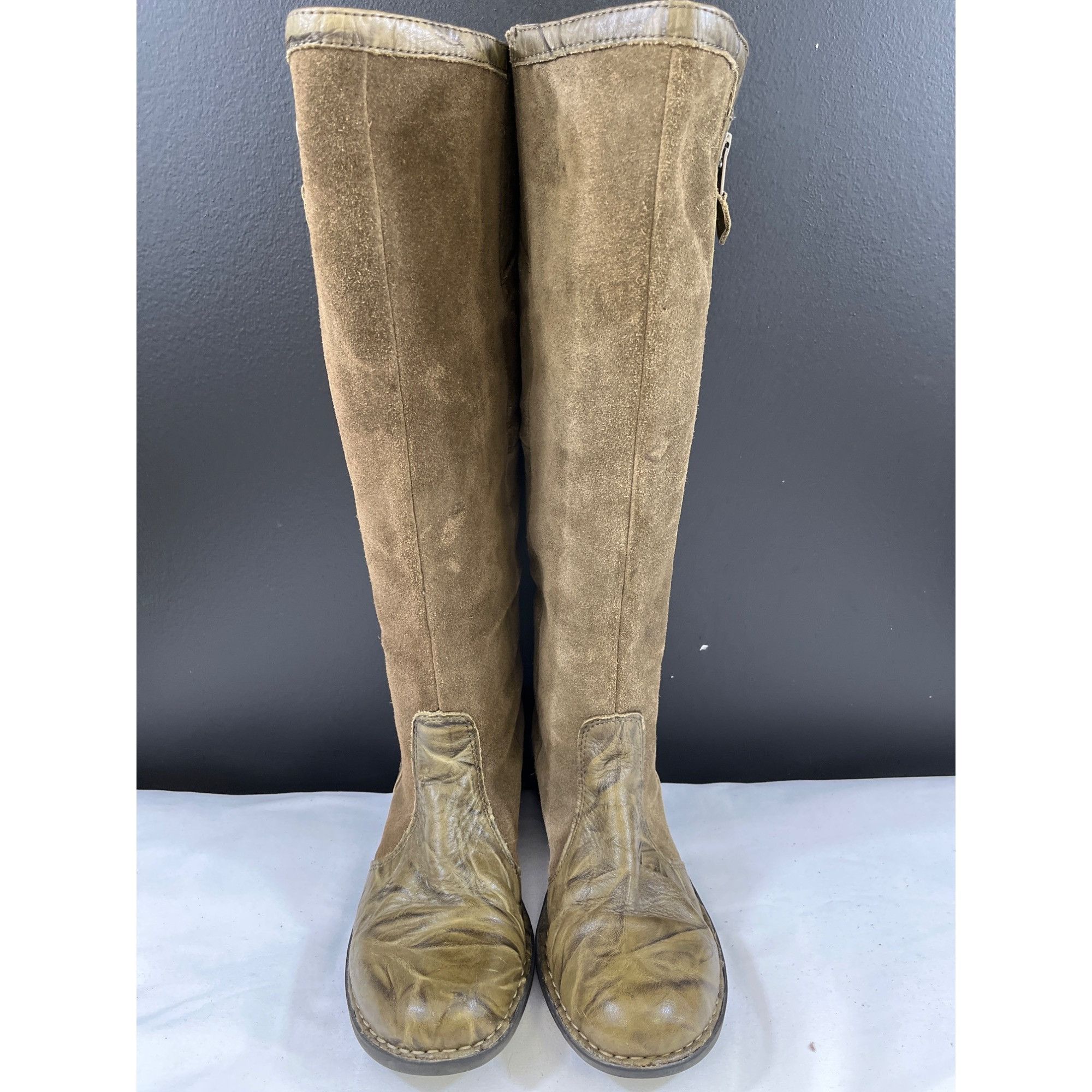 Clarks Clark Women's Olive Green Shoes/Tall Boots Size 7.5M SKU 562 Size US 7.5 / IT 37.5 - 2 Thumbnail
