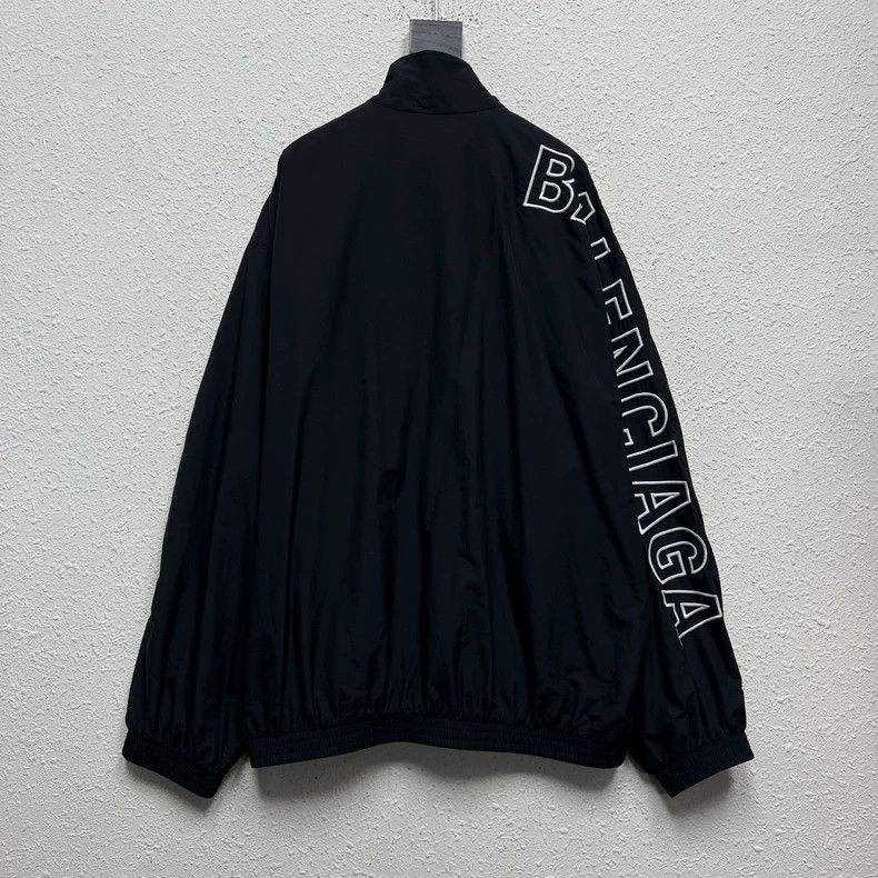 Balenciaga Balenciaga Side sleeve letter logo hollow embroidery jacke Size US M / EU 48-50 / 2 - 2 Thumbnail