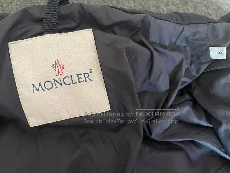 Moncler Moncler Puffer Jacket with Pockets. Size US M / EU 48-50 / 2 - 6 Thumbnail