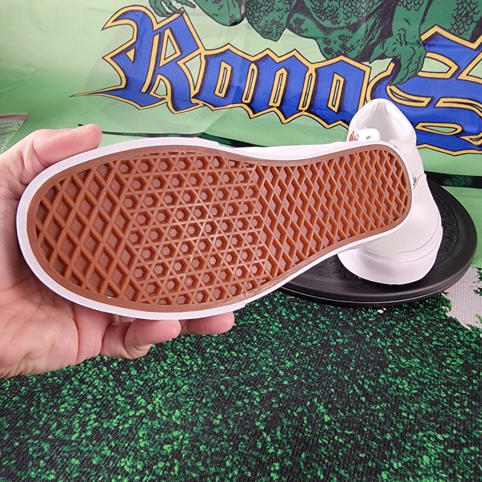 Vans Vans Doheny Women's White Canvas Low Skateboard Shoes Sz 10 Size US 10 / IT 40 - 6 Thumbnail