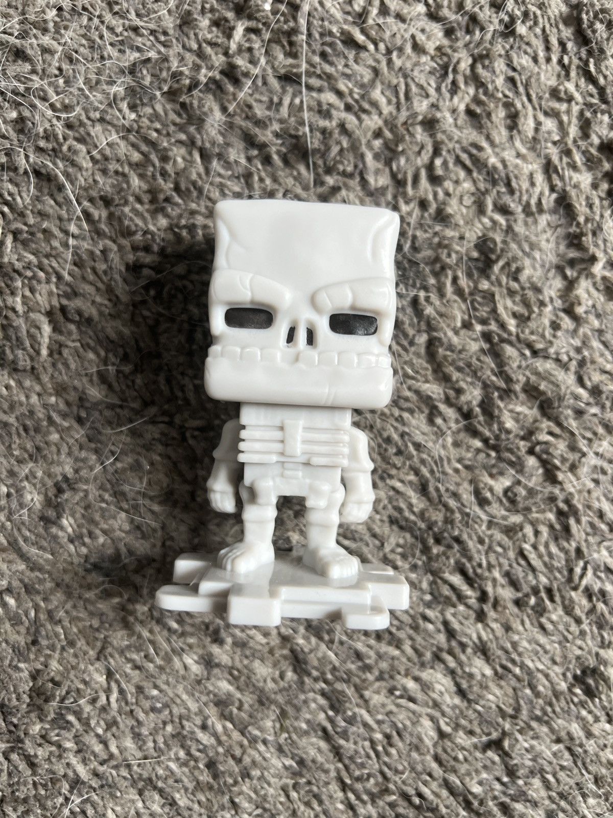 Warner Bros 2025 McDonald’s A Minecraft Movie Skeleton Figure Size ONE SIZE - 1 Thumbnail
