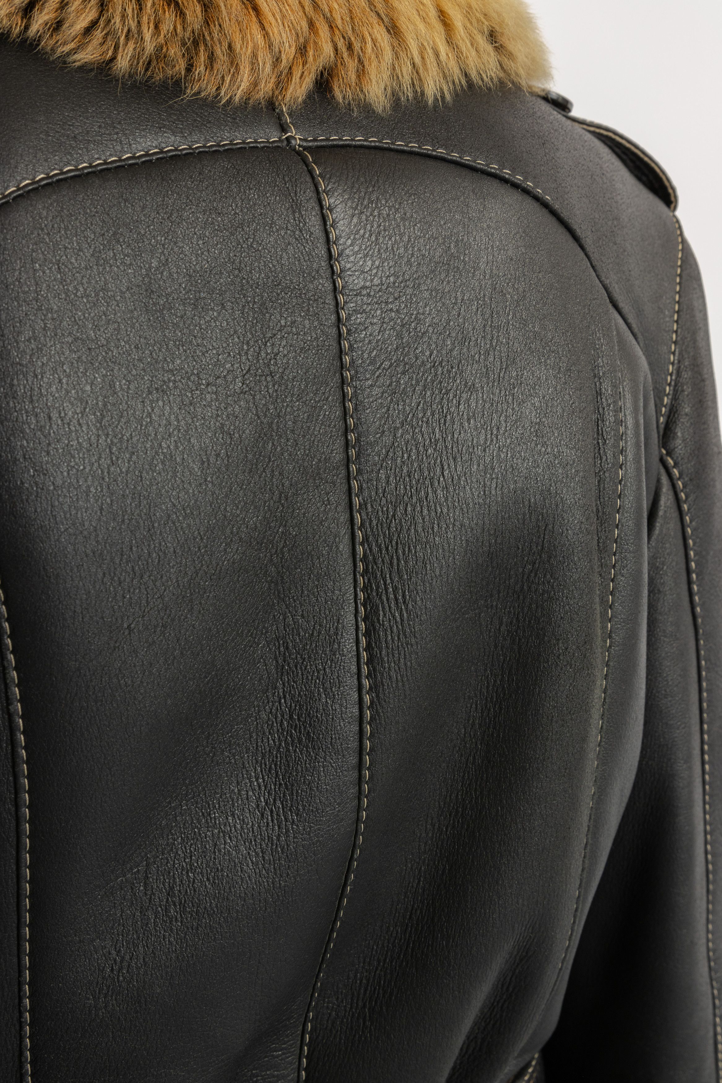 Vintage Sheepskin Leather Shearling Fastens Coat size Medium 8712 Size M / US 6-8 / IT 42-44 - 7 Thumbnail