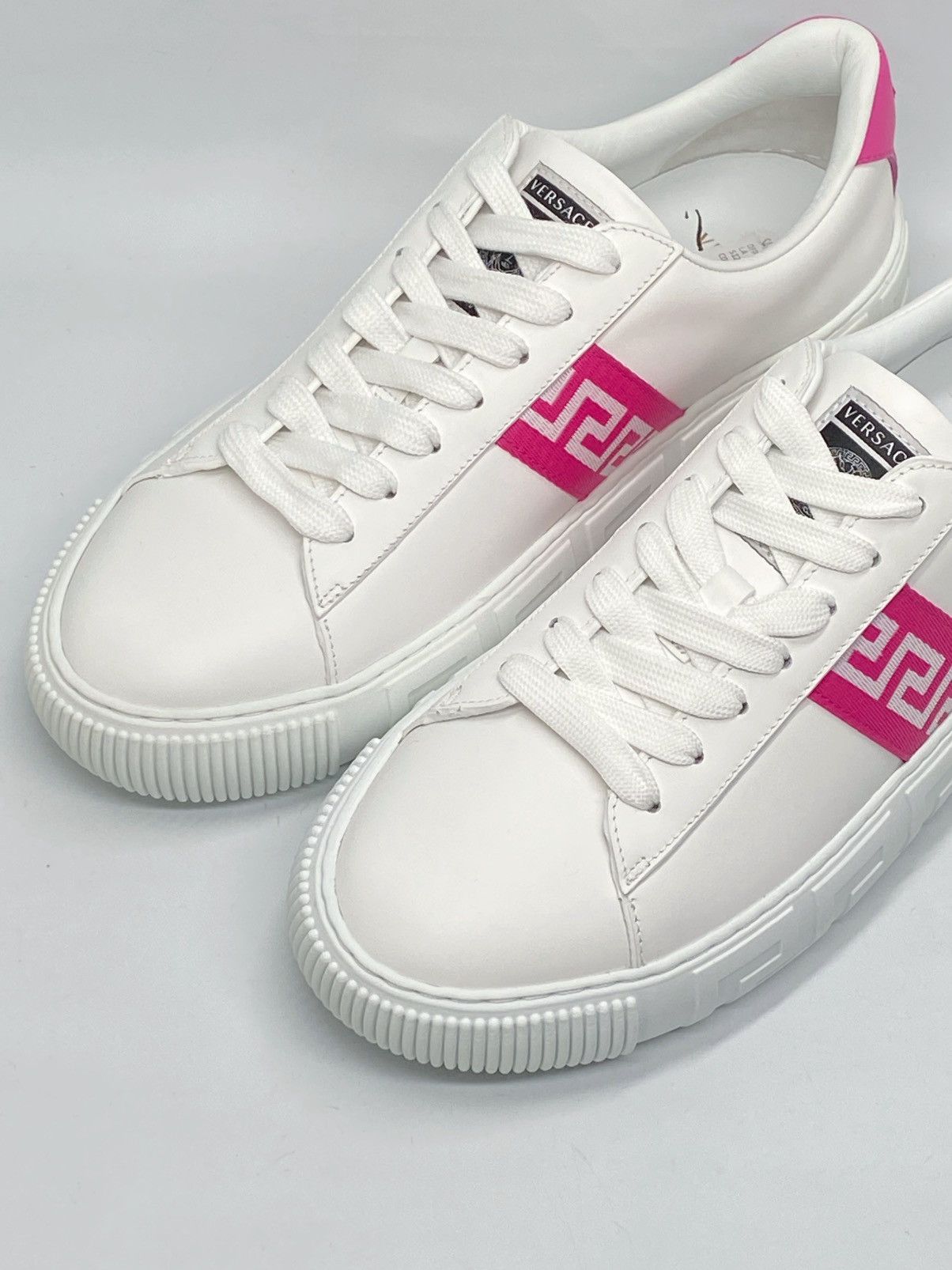 Versace Versace Greca Logo Leather Sneakers size 40 Size US 10 / IT 40 - 6 Thumbnail