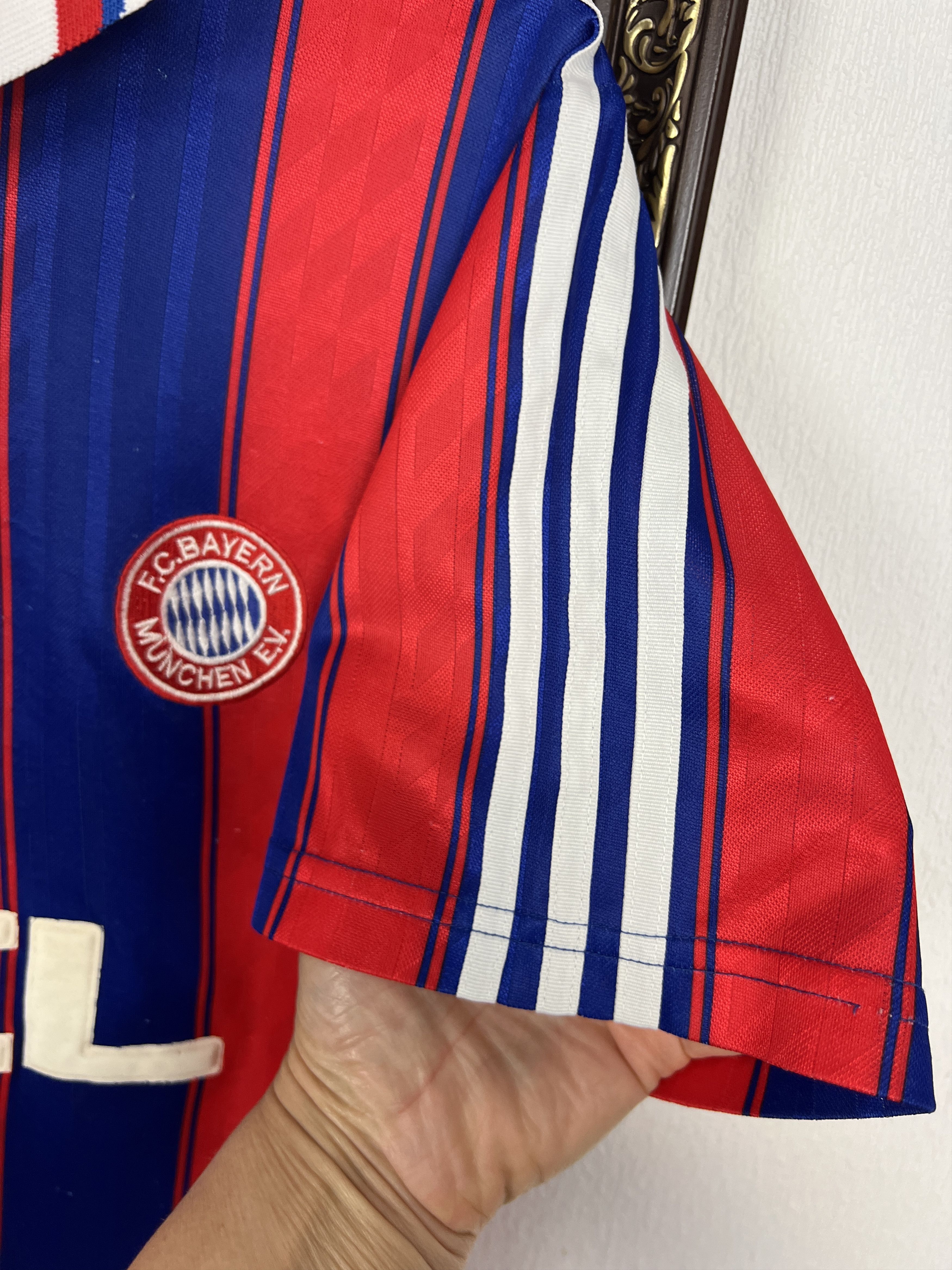 Adidas VintageAdidas Bayern Munich Football Shirt #7 Scholl Tee Size US L / EU 52-54 / 3 - 6 Thumbnail