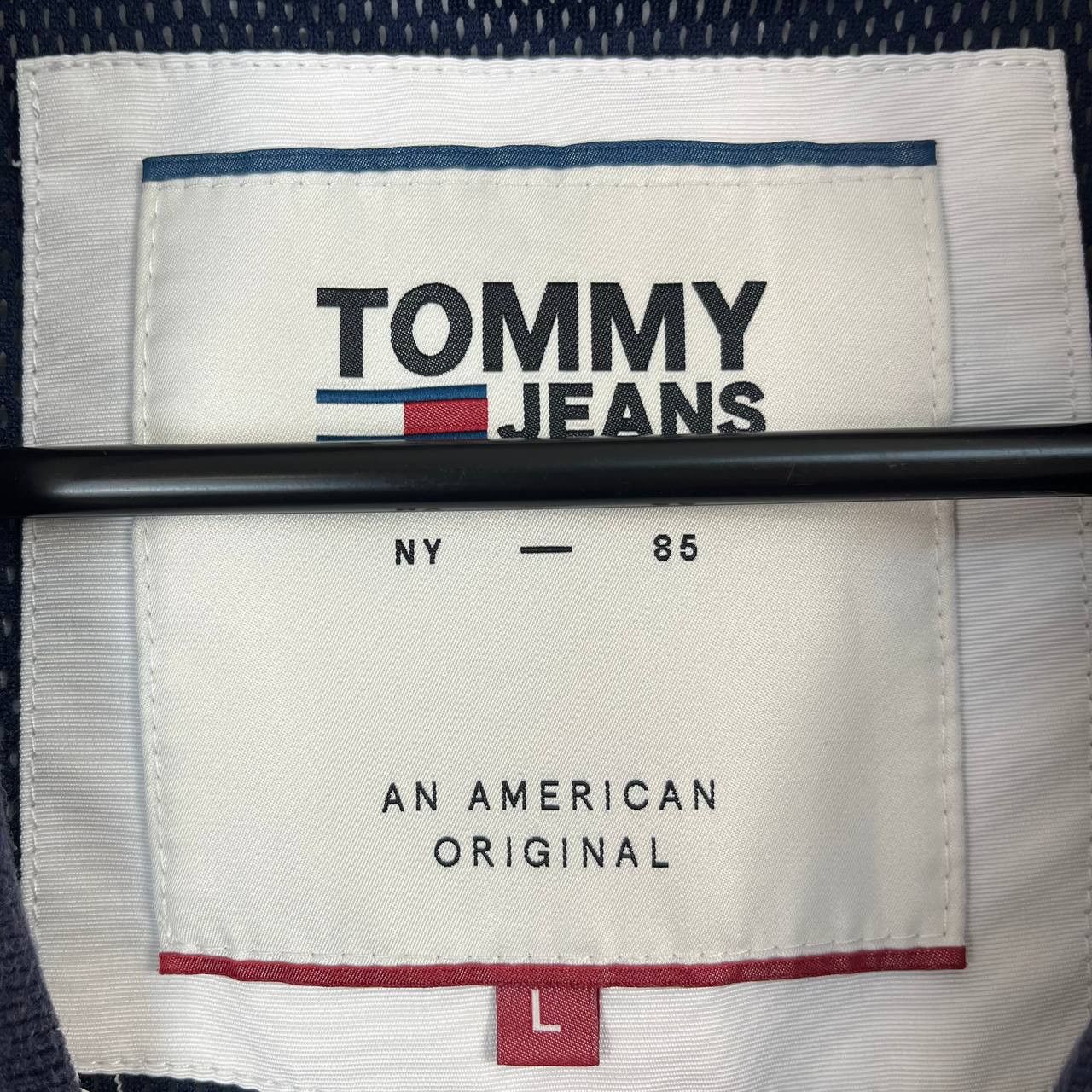 Tommy Jeans Tommy Jeans Bomber Jacket White Lightweight Windbreaker L Size US L / EU 52-54 / 3 - 3 Thumbnail