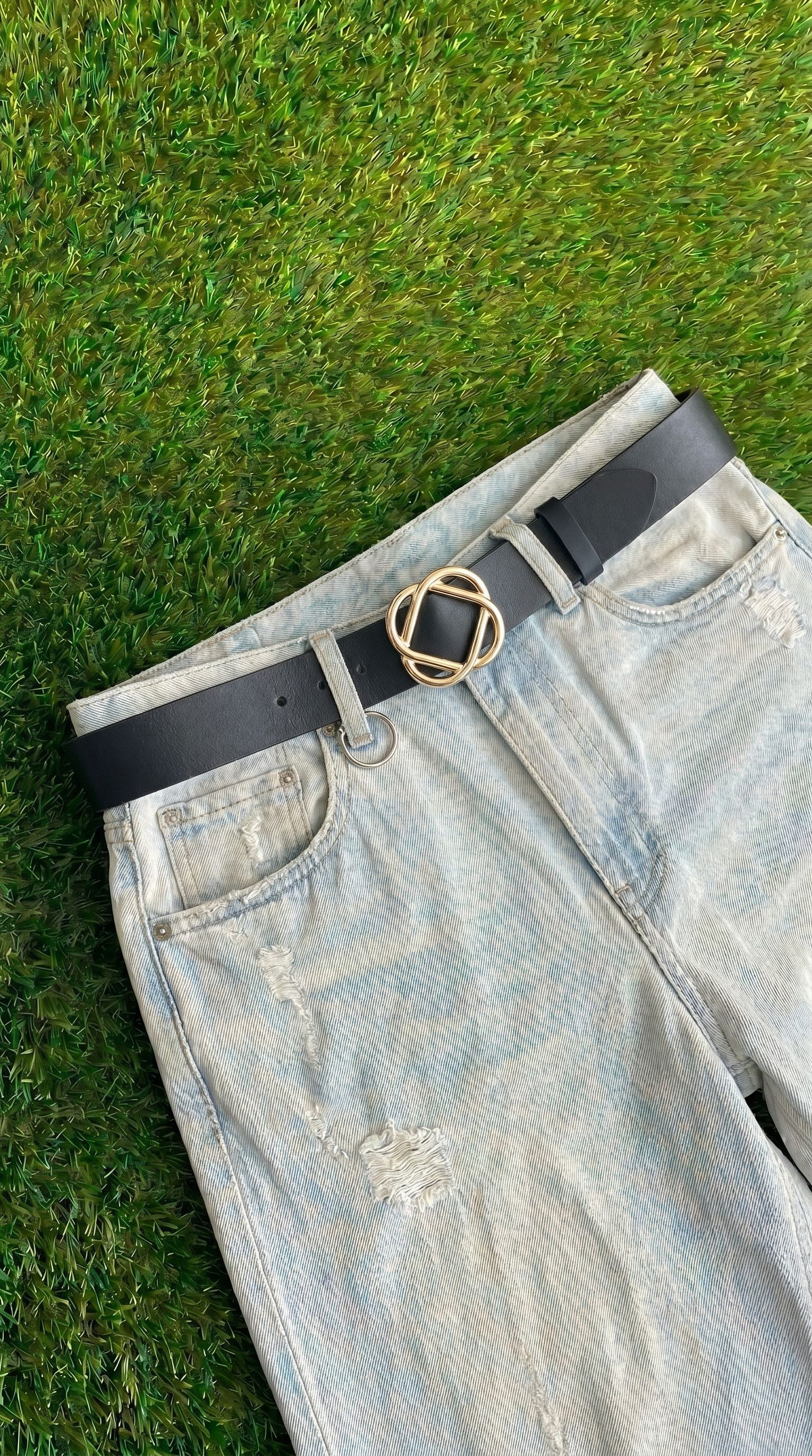 Other Black Gold Omni Buckle Statement Belt Size ONE SIZE - 1 Thumbnail