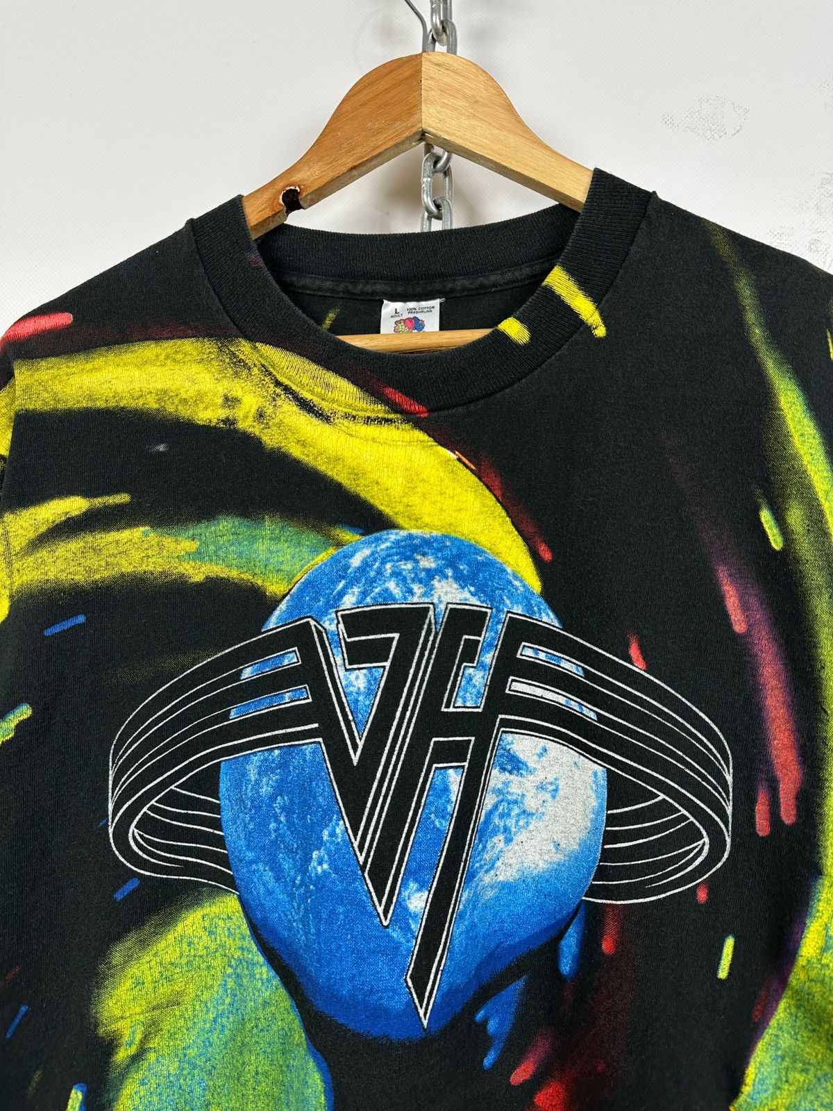 Band Tees 1993 Vintage Van Halen Live AOP World Tour Band T-Shirt Size US L / EU 52-54 / 3 - 6 Thumbnail