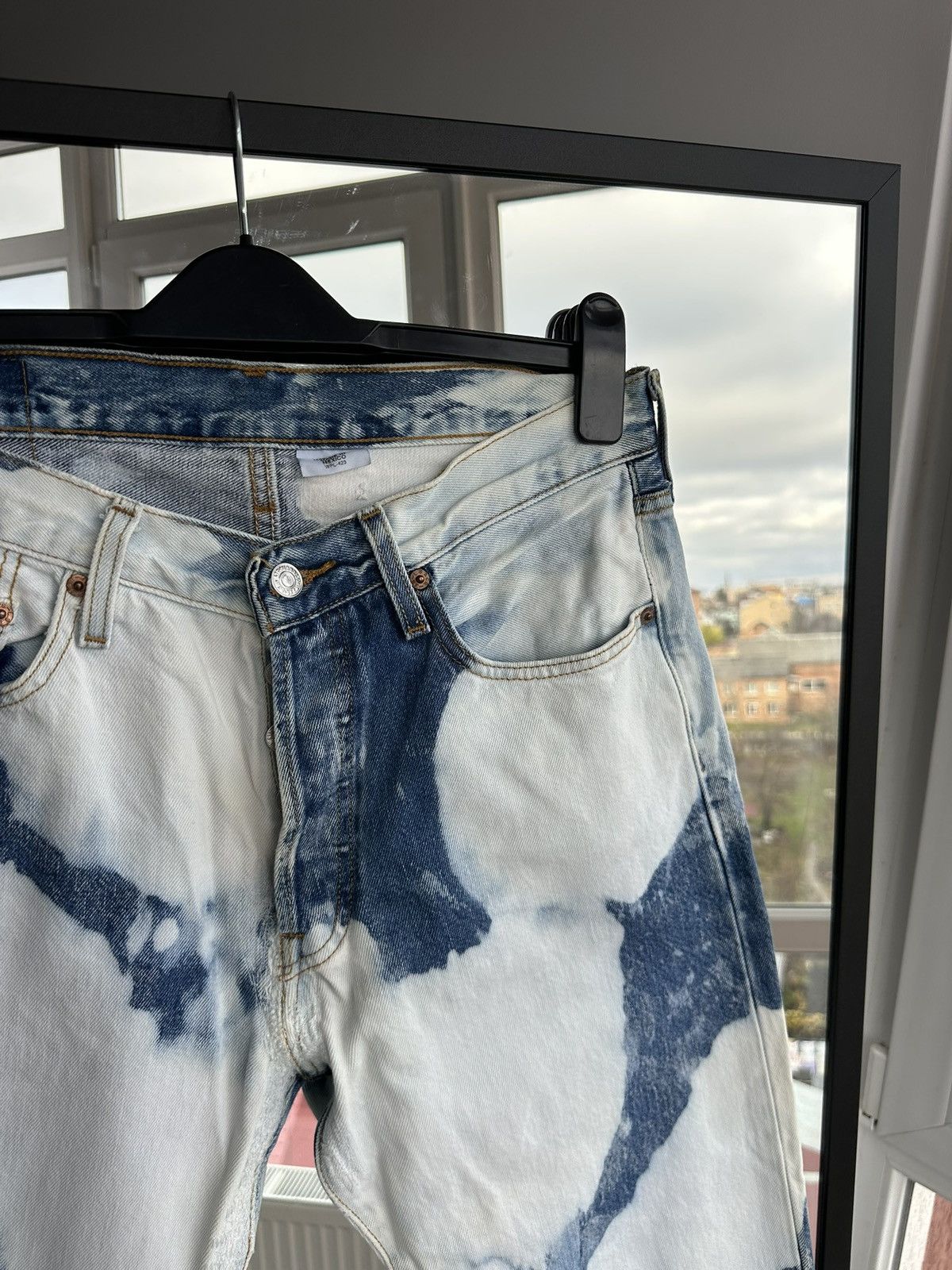 Levi's Vintage Levi’s 501 Tie-Die Bleached Custom Denim Mens Jeans Size US 32 / EU 48 - 3 Thumbnail