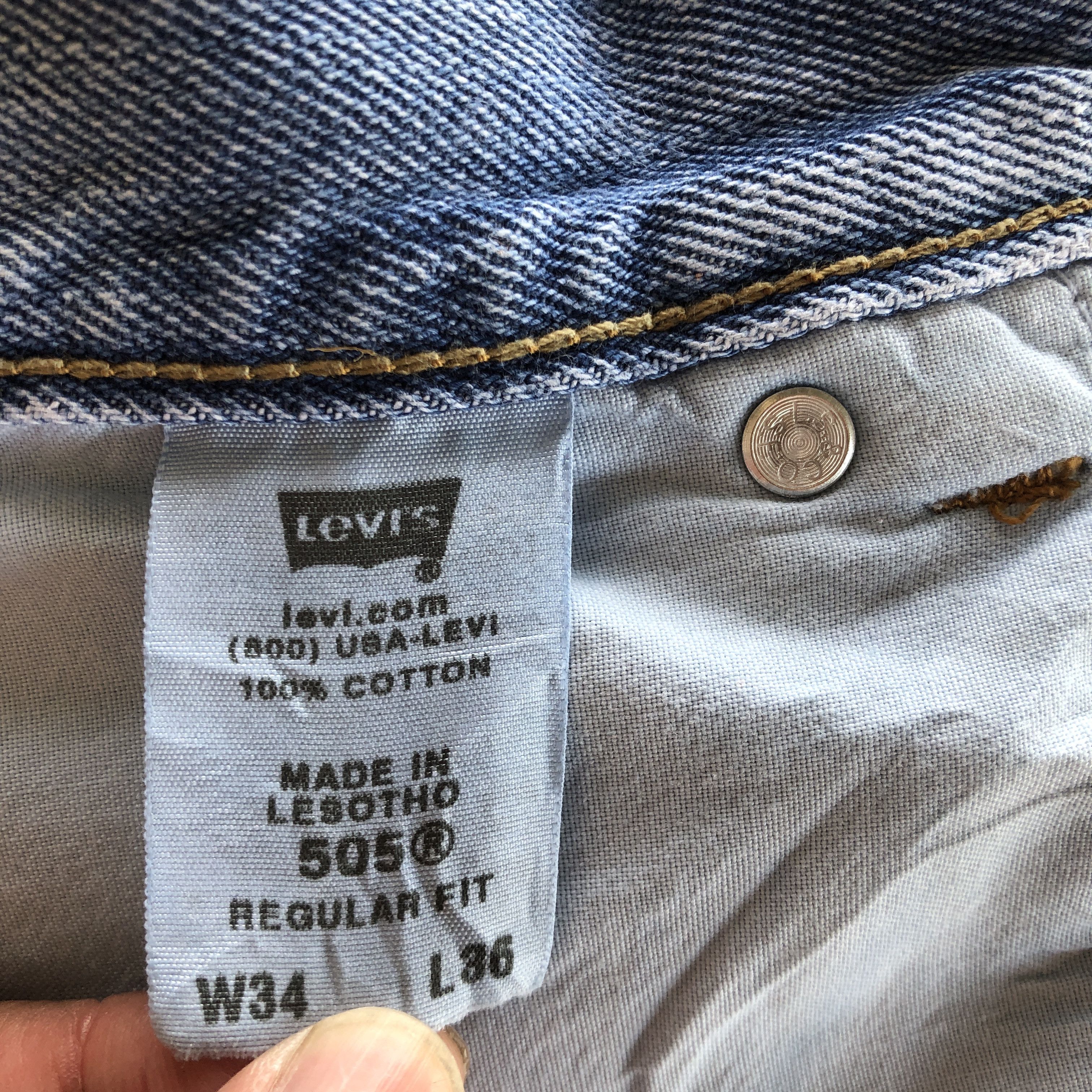 Levi's Vintage Levis 505 Faded Jeans Levi's Light Wash Denim Size US 34 / EU 50 - 10 Thumbnail