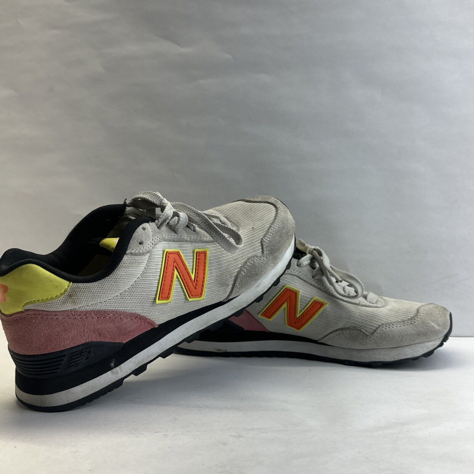 New Balance New Balance 515 V3 Nimbus Cloud Poppy Athletic Shoes size 7 Size US 6 / IT 36 - 4 Thumbnail