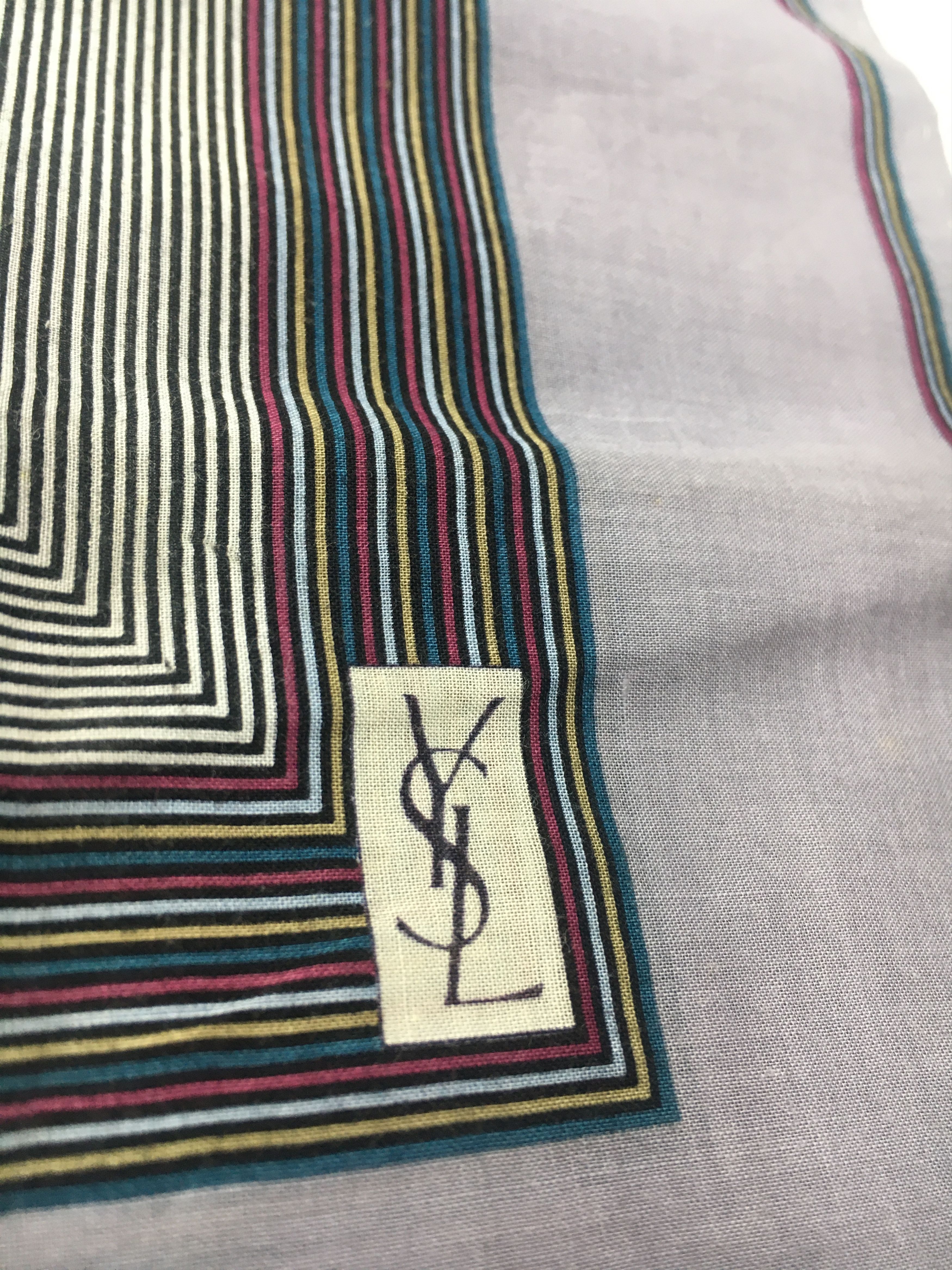 Vintage Yves Saint Laurent Handkerchief Bandana Neckerchief HKC0052 Size ONE SIZE - 4 Thumbnail